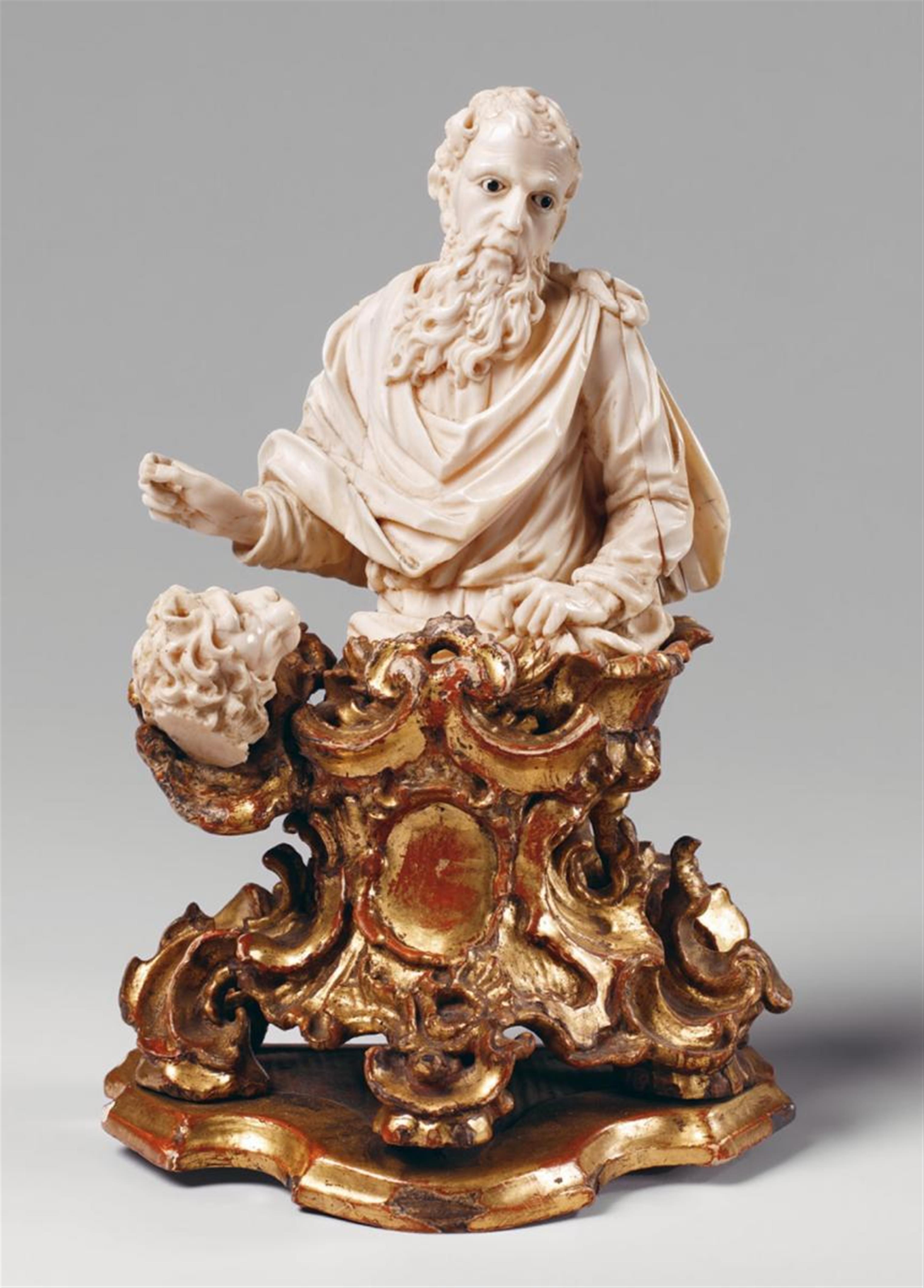 South German, circa 1770 - A SOUTH GERMAN CARVED IVORY FIGURE OF THE EVANGELIST SAINT MARK, CIRCA 1770 - image-1