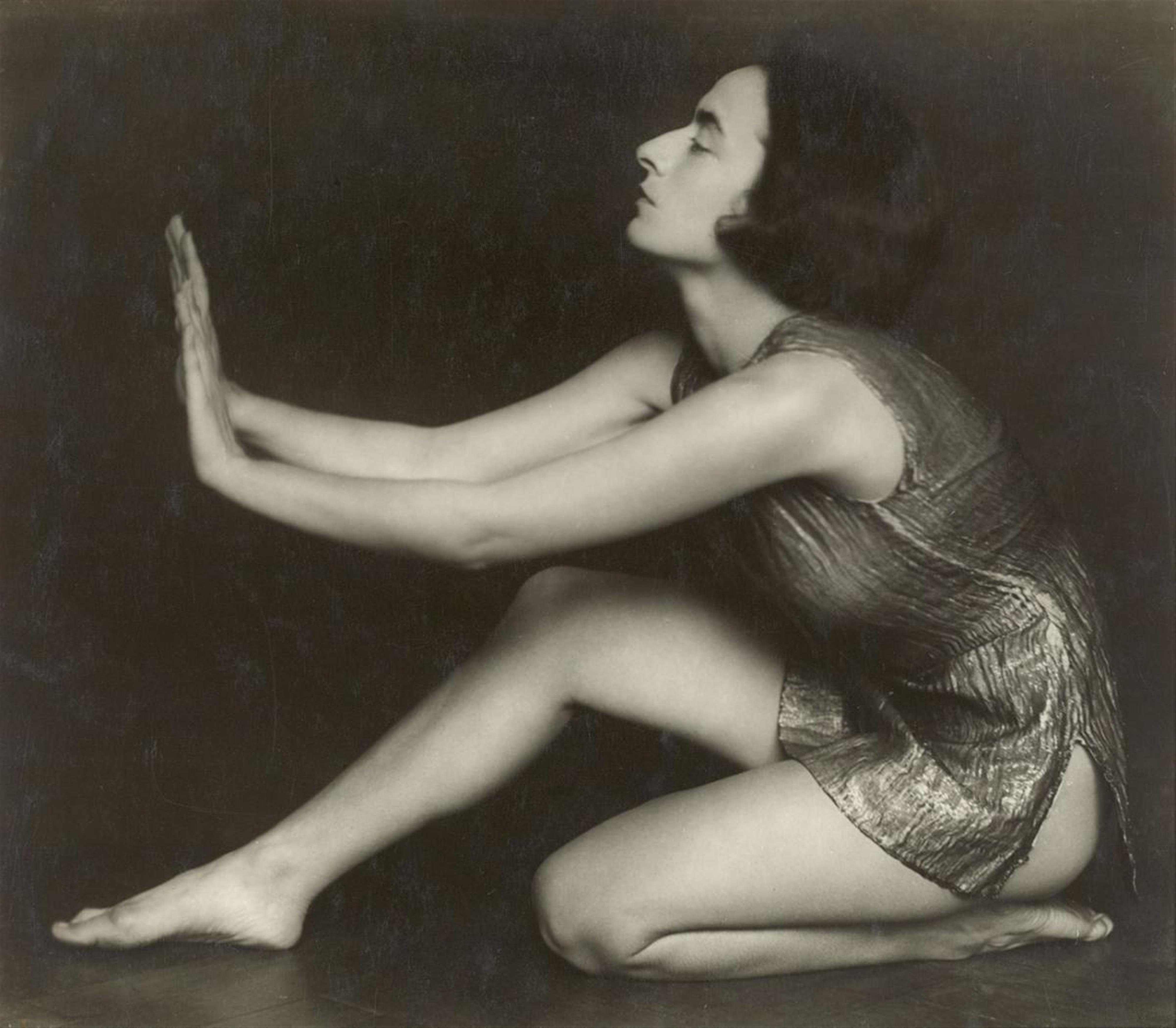 Trude Fleischmann - Berta Reidinger, dancer - image-1