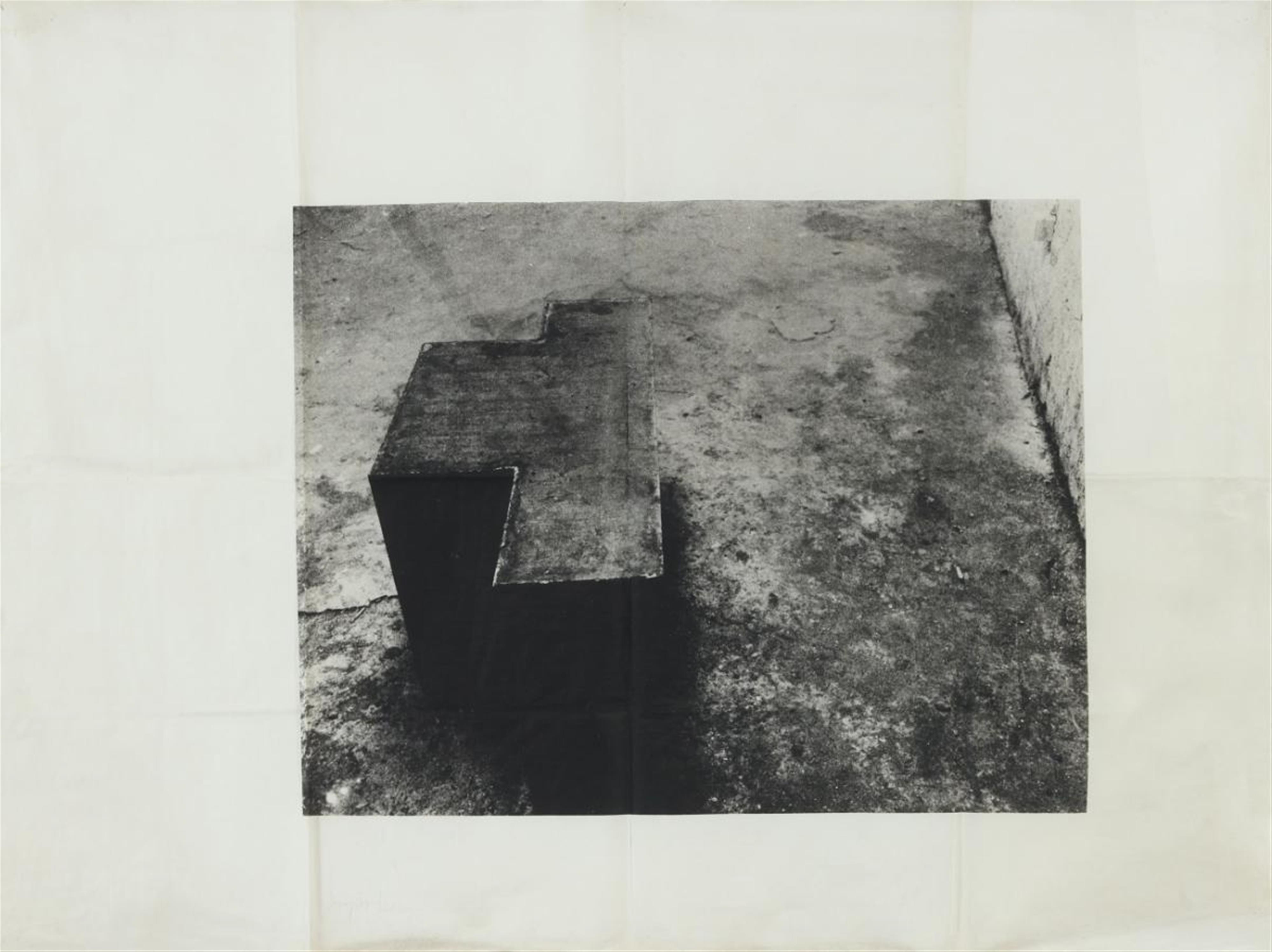Joseph Beuys - Vakuum-Masse - image-1
