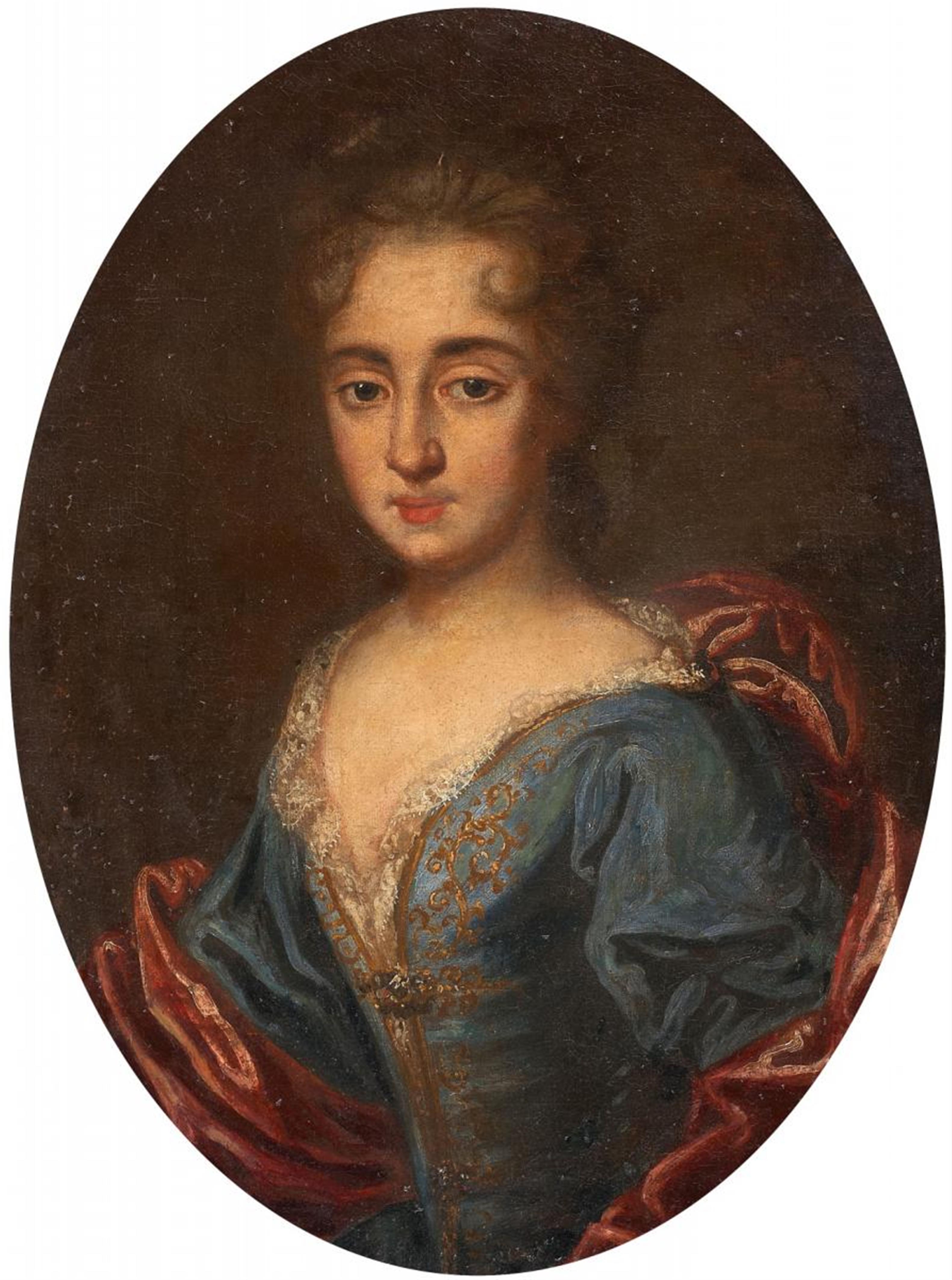 French School, circa 1700 - PORTRAIT OF A YOUNG LADY - image-1