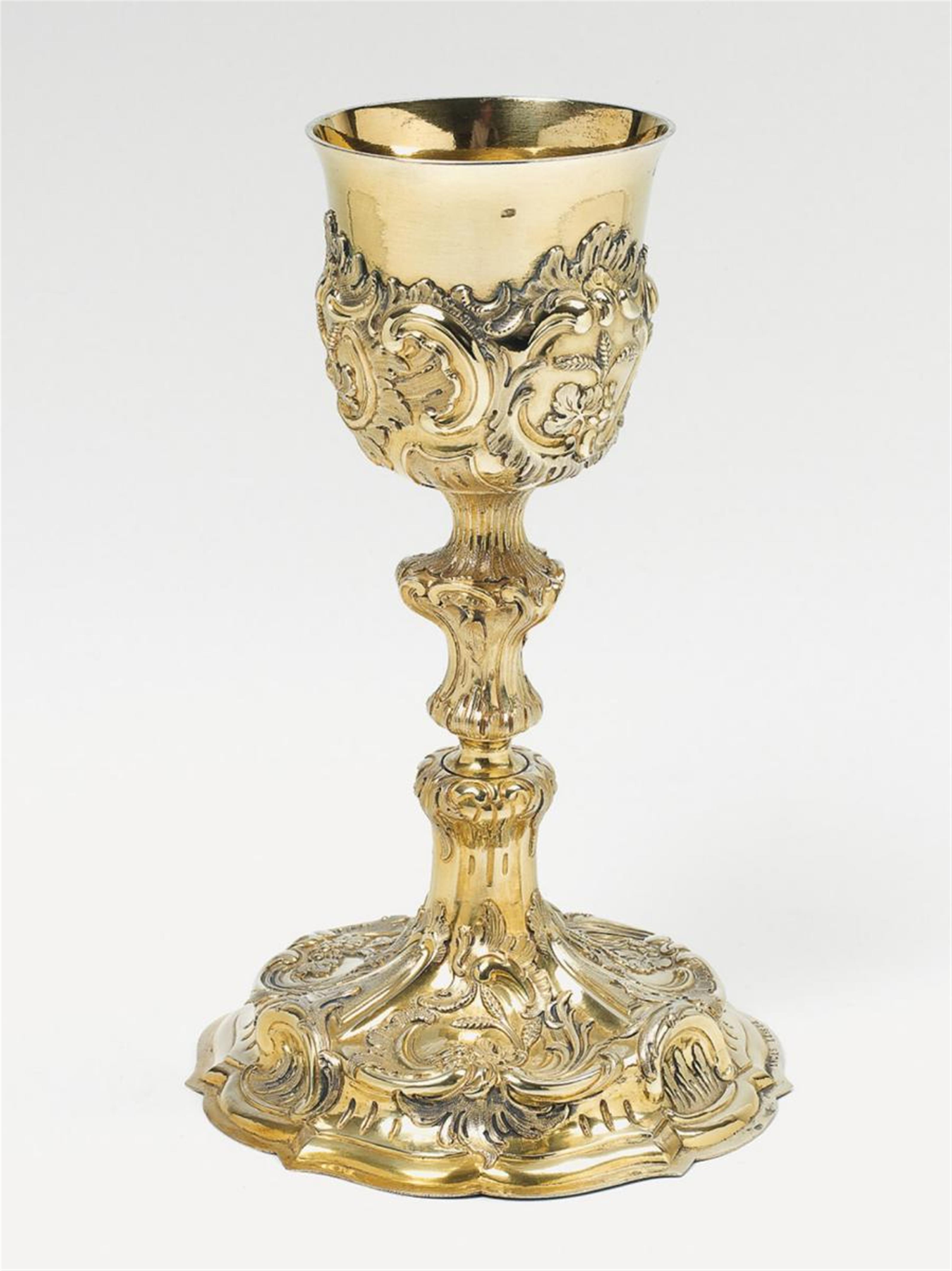 A silver partially gilt communion chalice. Engraved dedication "LVCAS LESSER 1763". Included a paten. Unmarked, probably Laibach / Carniola, ca. 1760. - image-1