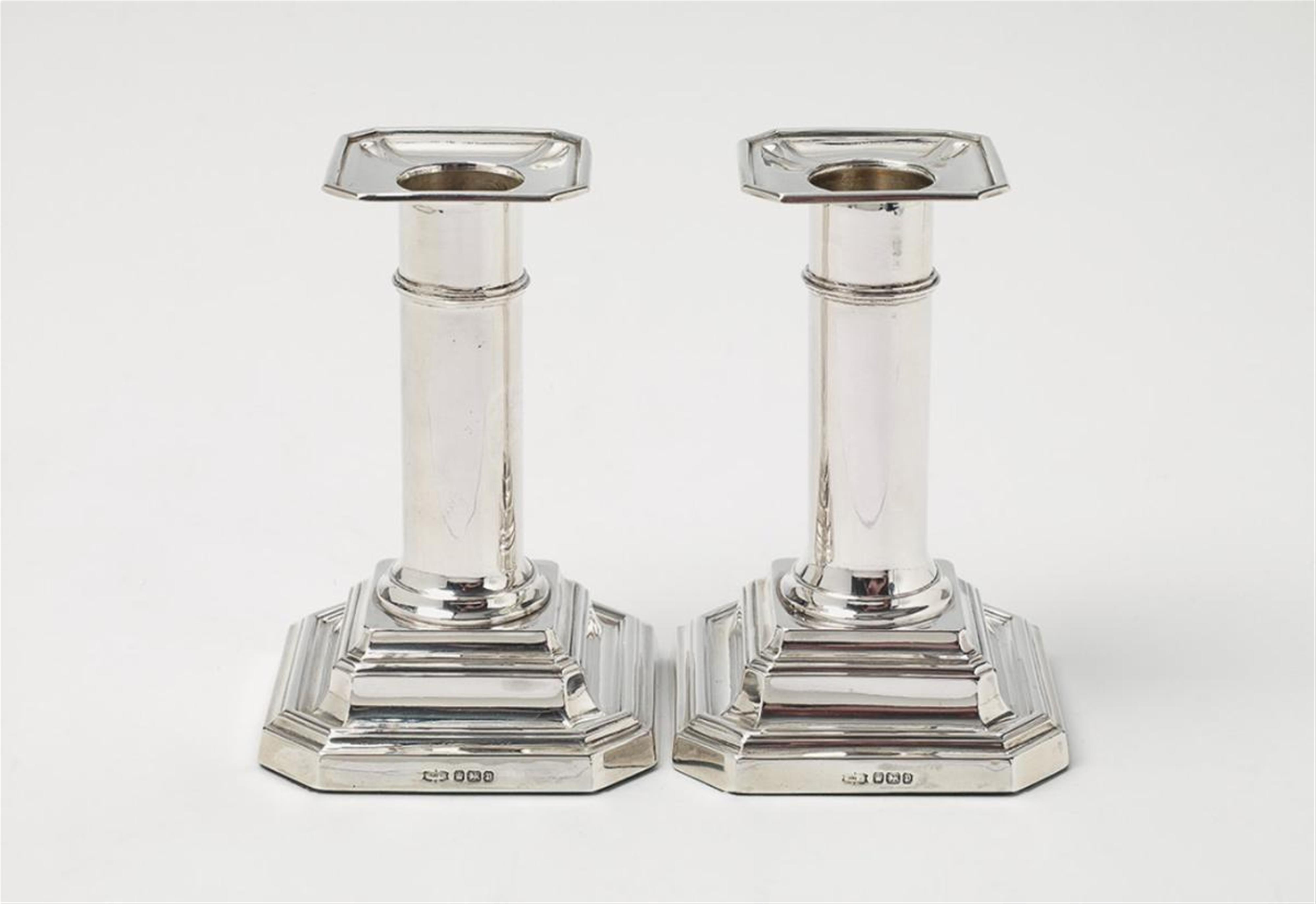 A pair of small Edward VII Sheffield silver candlesticks. 1907. - image-1