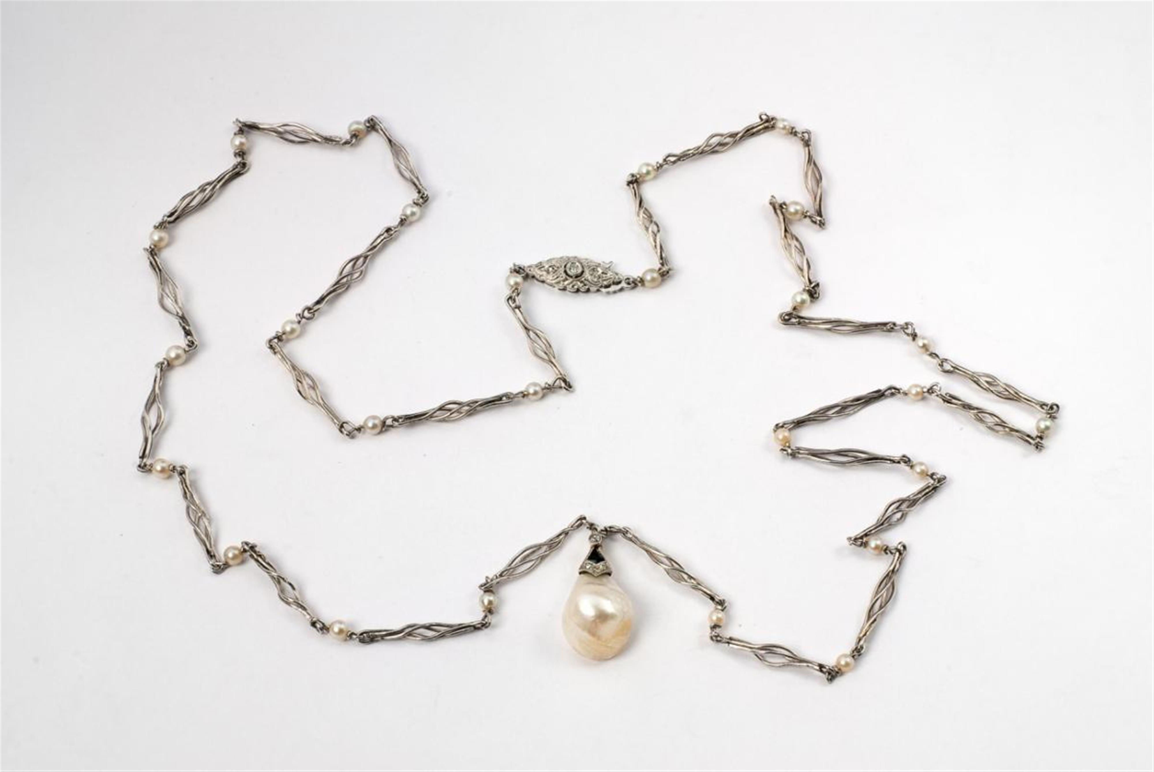 A platinum, 14 ct gold and Baroque pearl necklace. - image-1