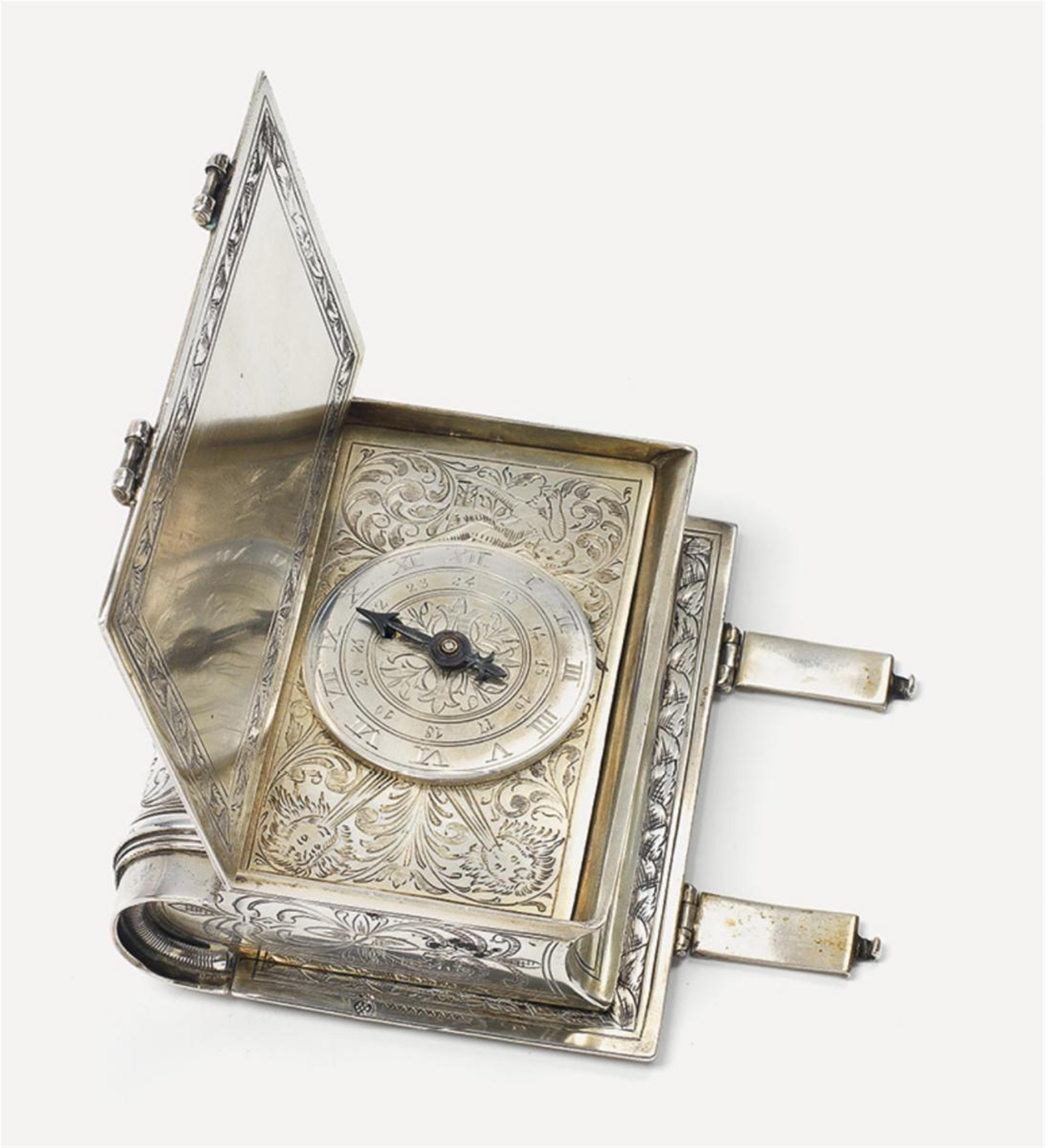An Augsburg silver carriage clock formed as a book, the unsigned pocketwatch movement French, ca. 1820 - 40. No maker's mark, 1679 - 83. Ri Reiseuhr in Buchform - image-1