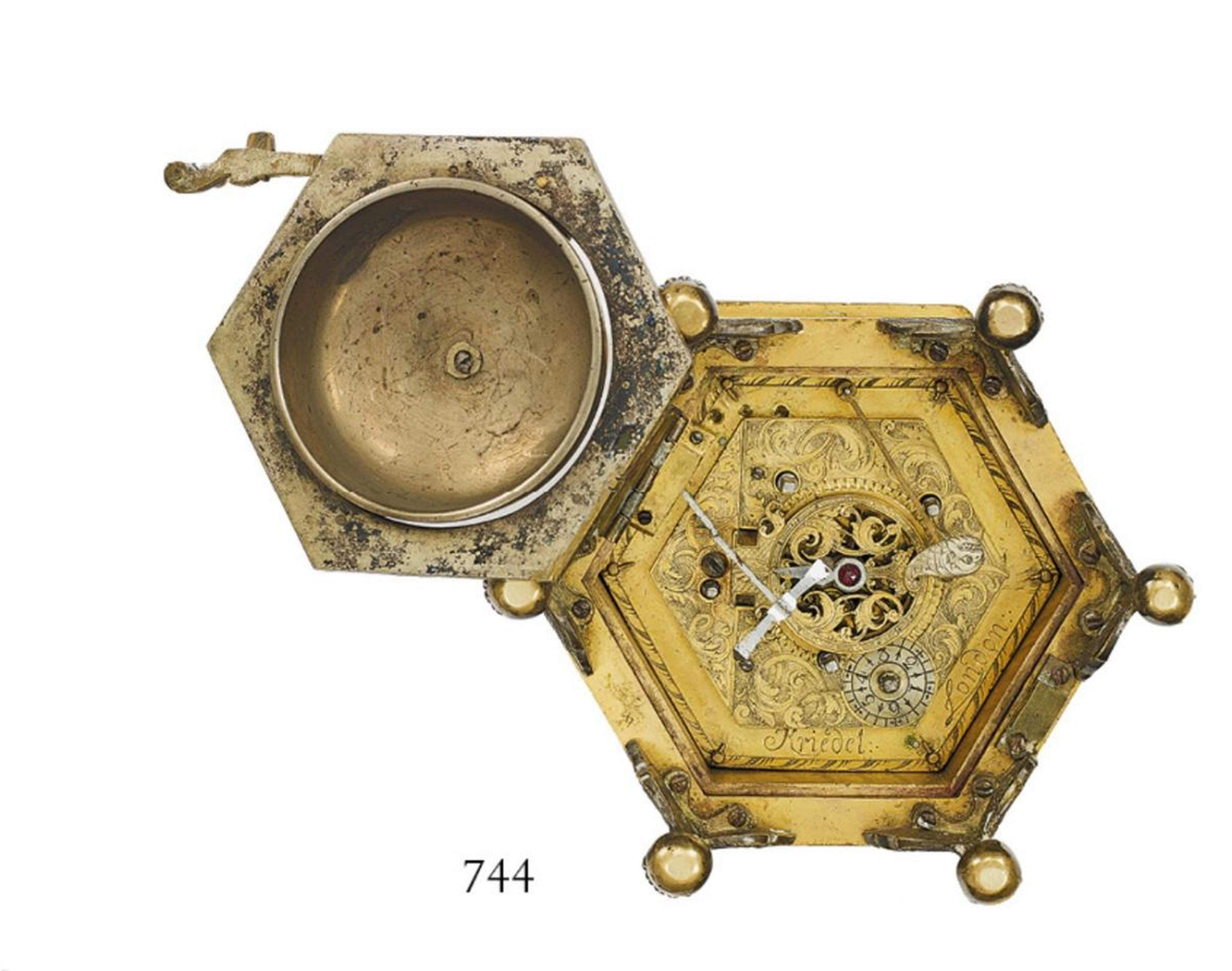A hexagonal gilt bronze table clock - image-2