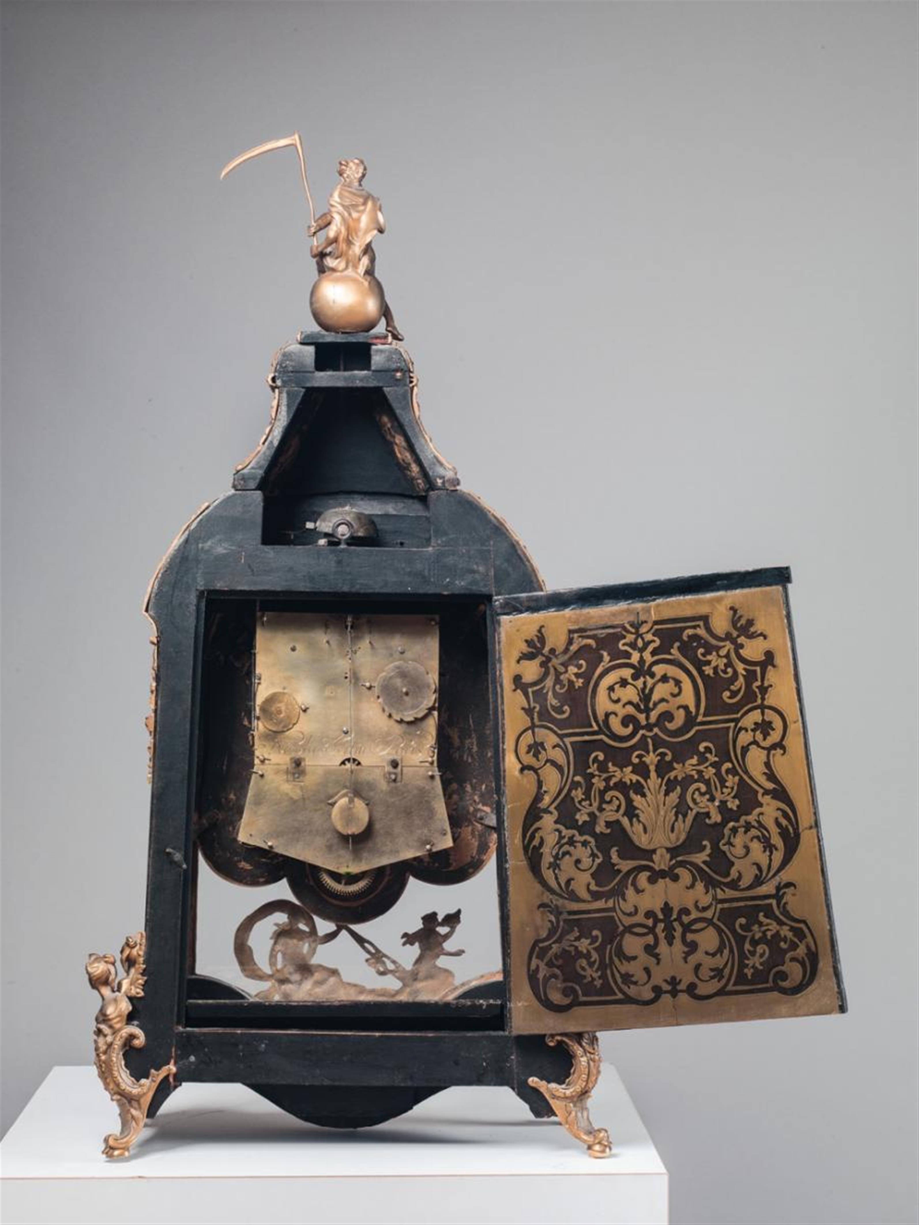 An important Parisian époque Louis XIV pendulum clock - image-2