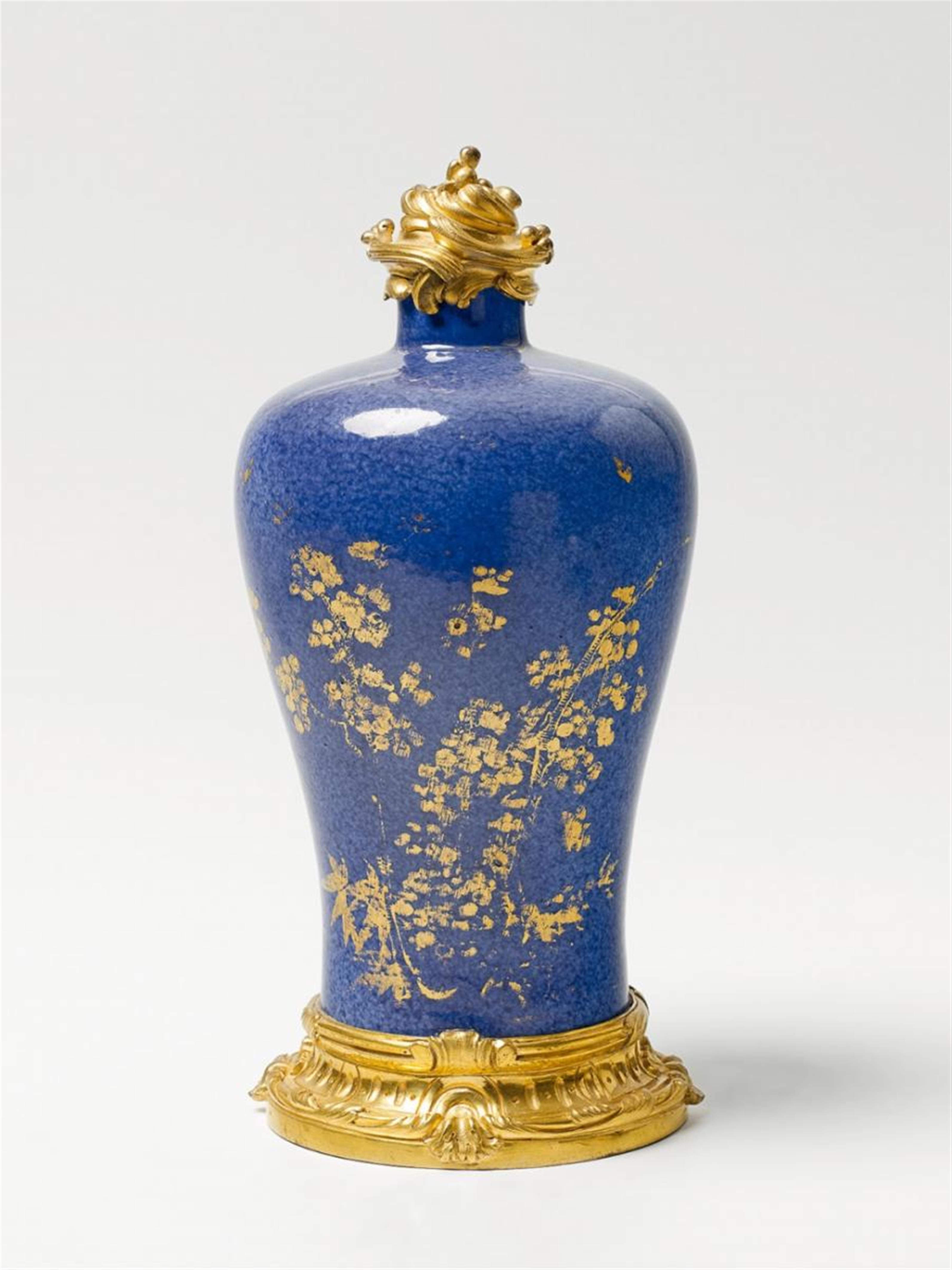 A Chinese porcelain vase with French gilt bronze mountings in the Louis XV style - image-1