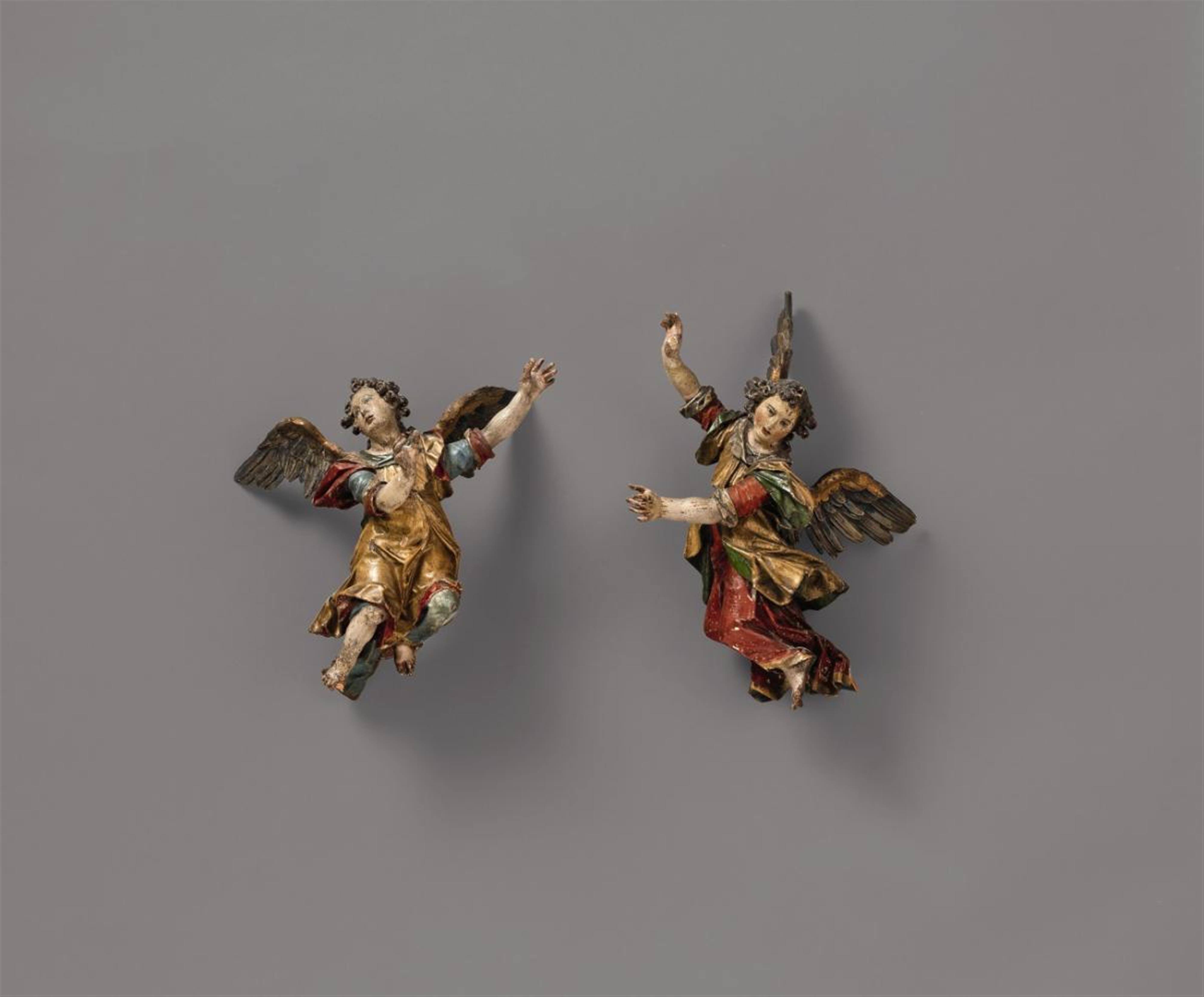 Probably West Germany circa 1700 - Two figures of angels, probably West German, circa 1700 - image-1