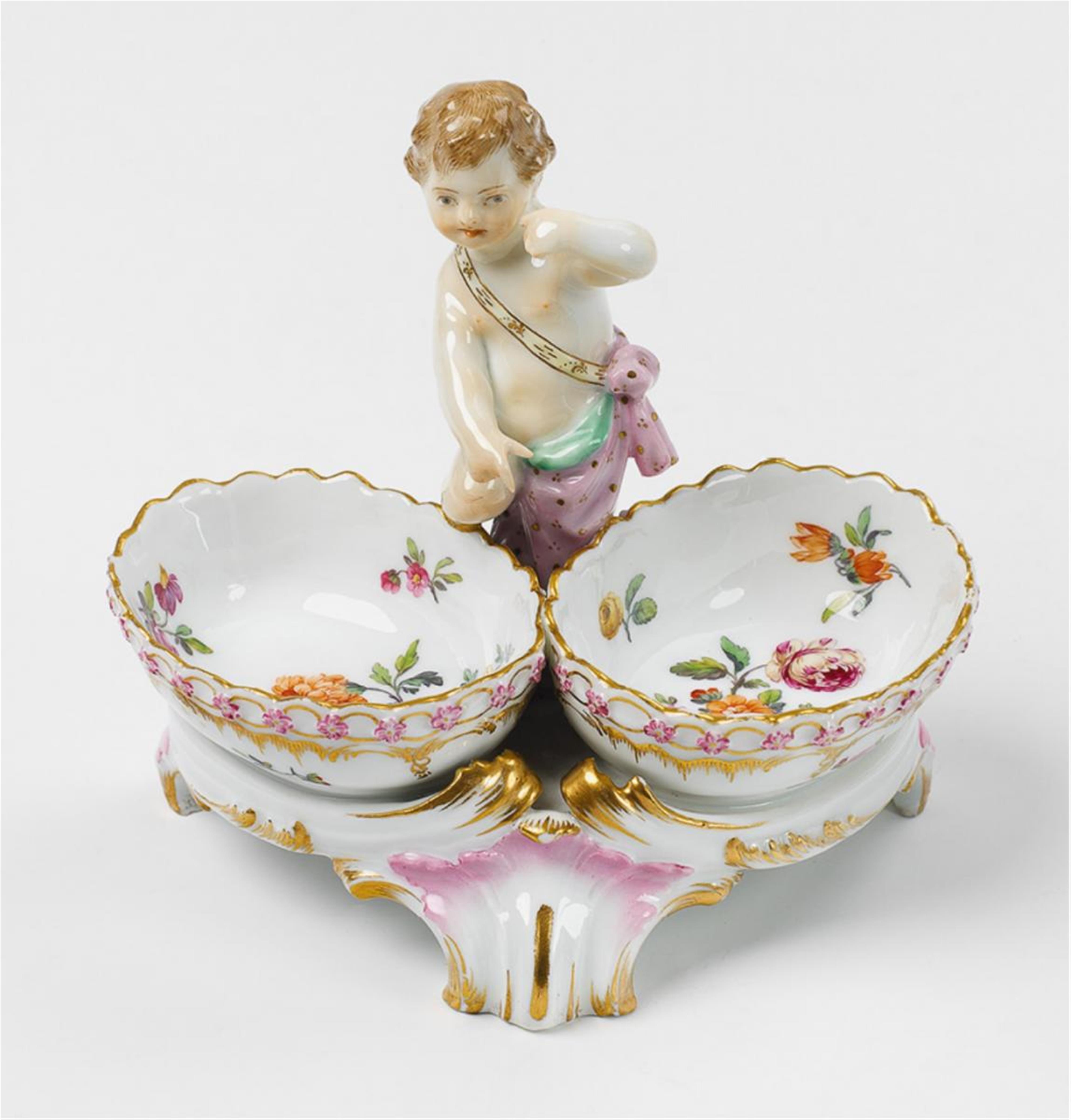 A KPM porcelain spice bowls. - image-1