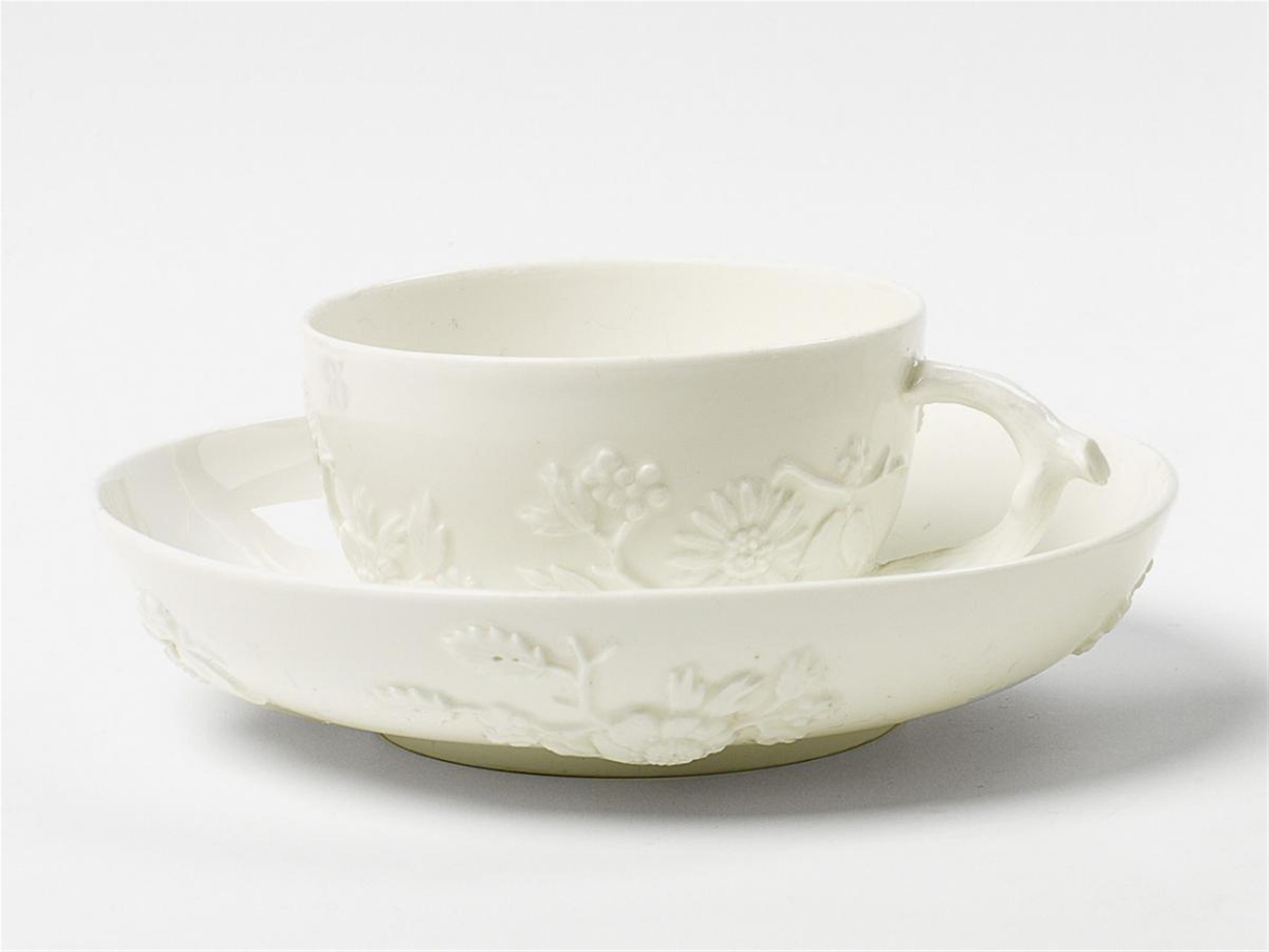 A Wegely porcelain cup and saucer. - image-1