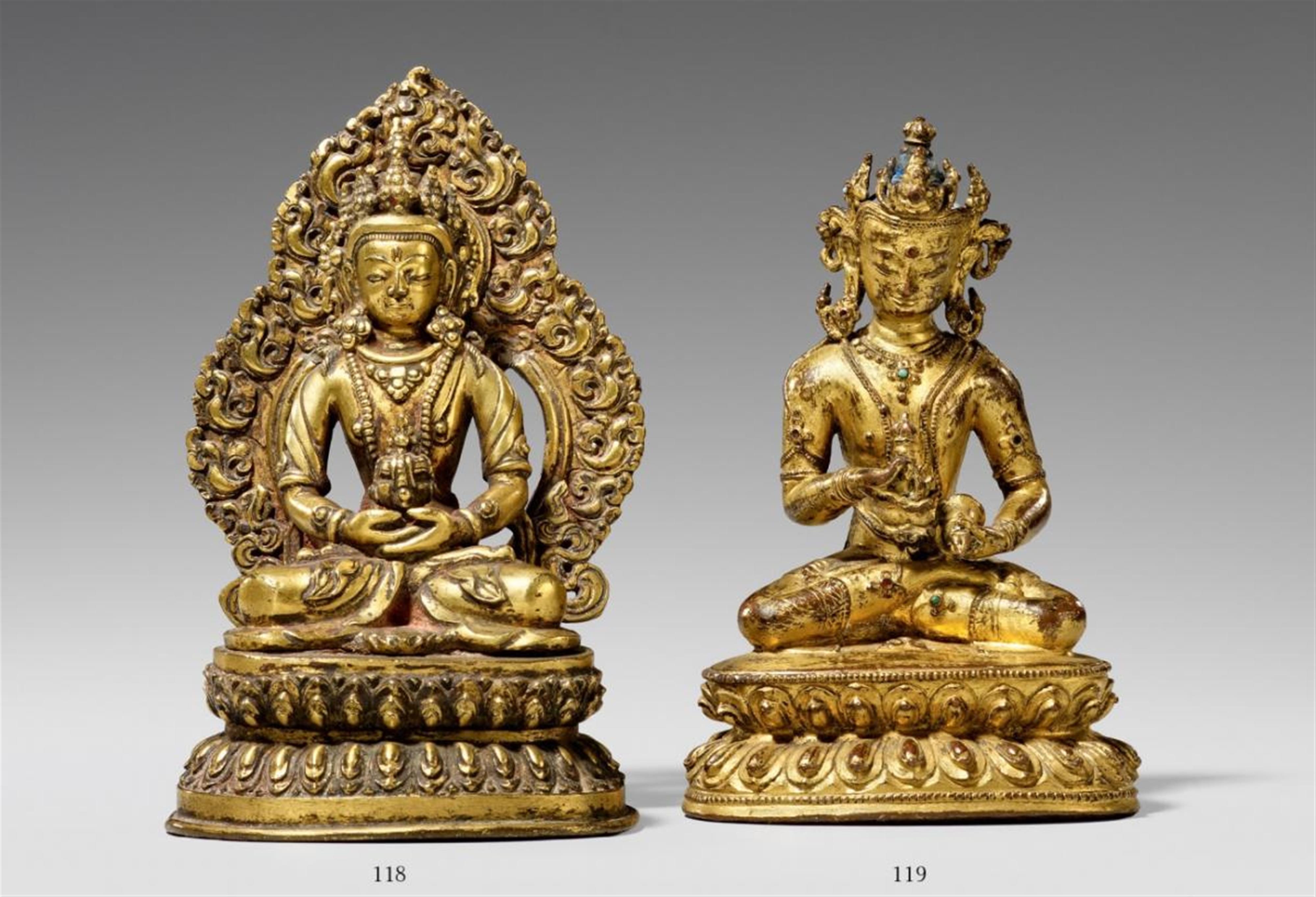 Buddha Amitayus. Feuervergoldete Bronze. Nepal. 18. Jh. - image-1