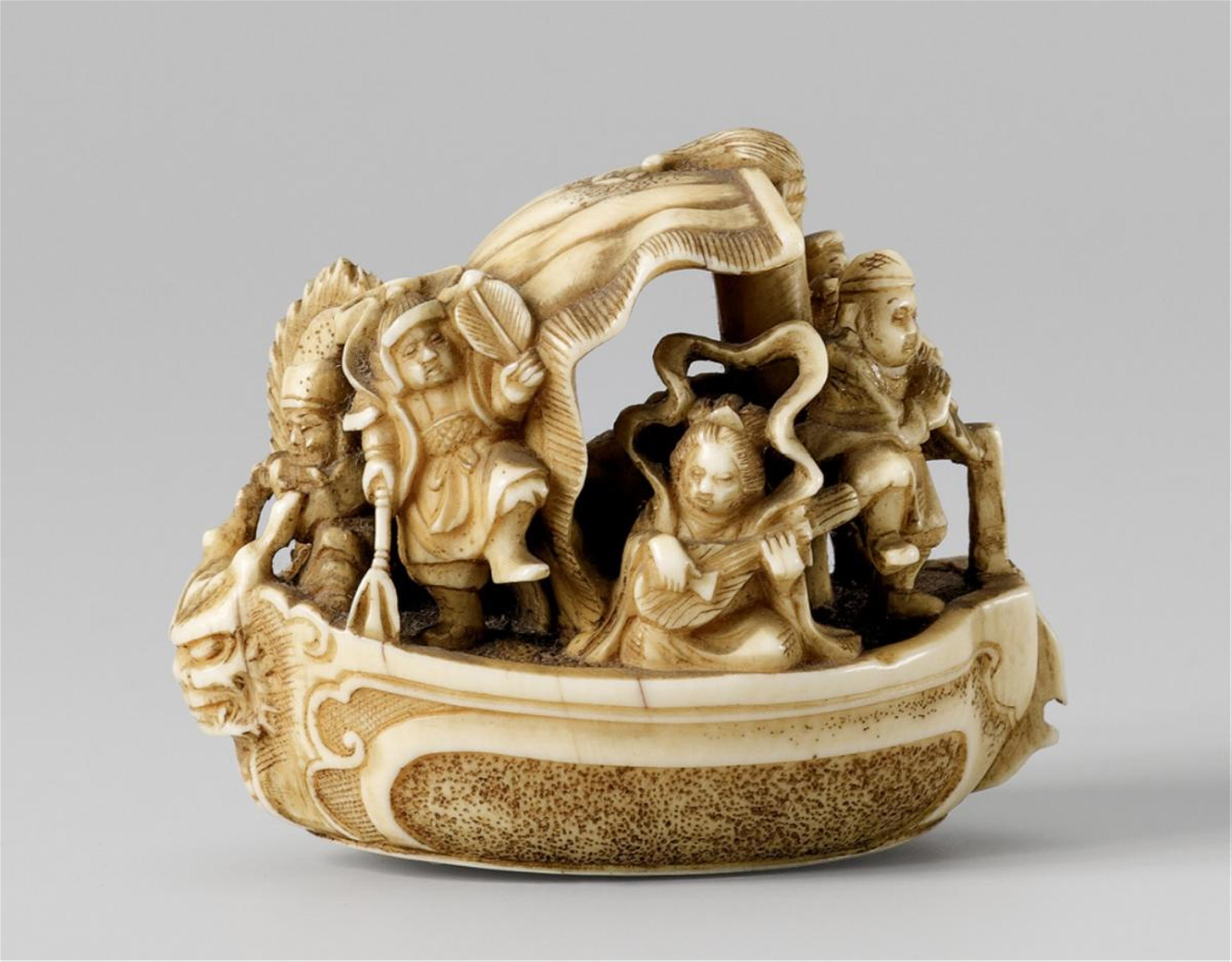 An ivory netsuke of the Seven Gods of Good Luck in a boat, by Yôzan. Late 19th/early 20th century - image-1