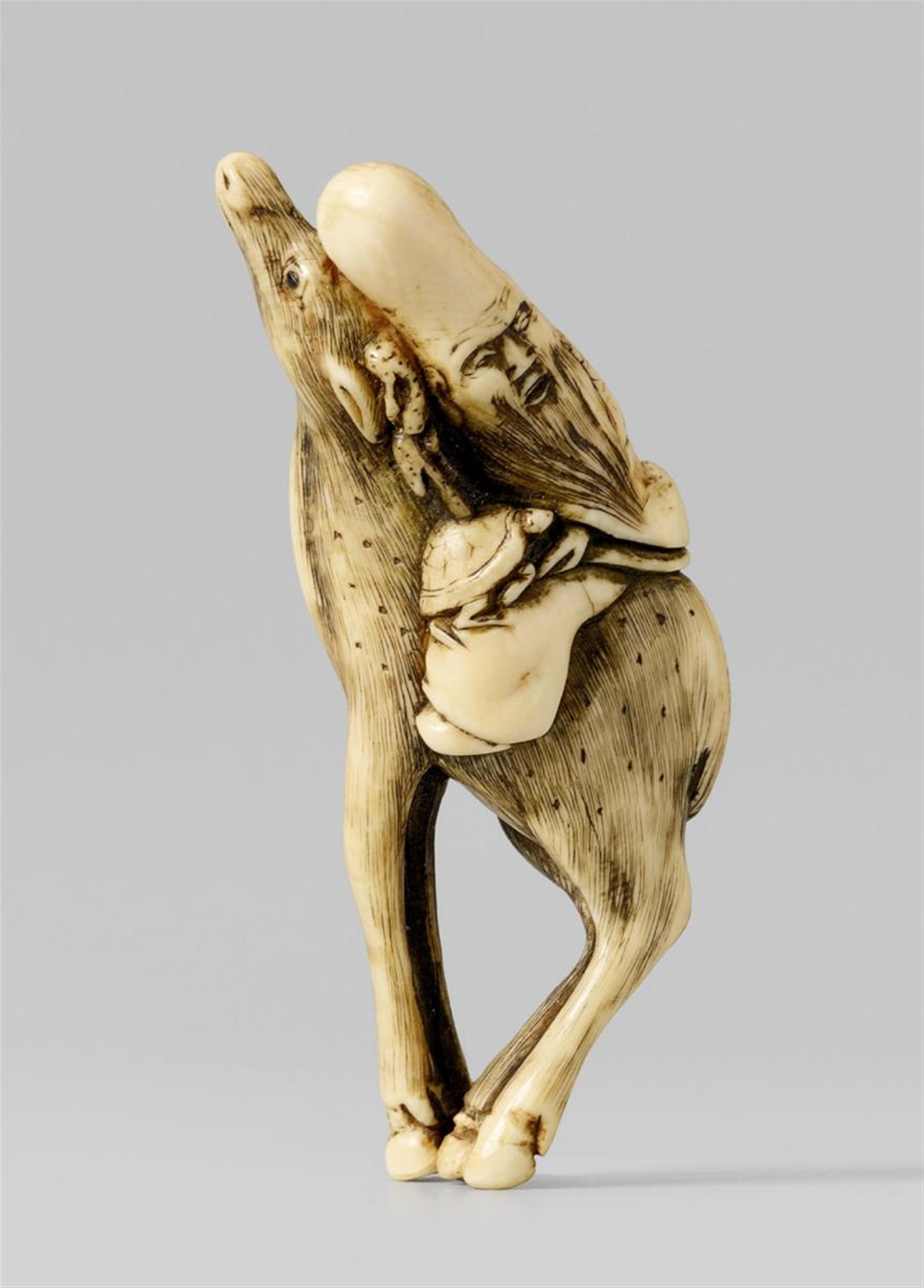 A very unusual ivory netsuke of Jurôjin. Early 19th century - image-1