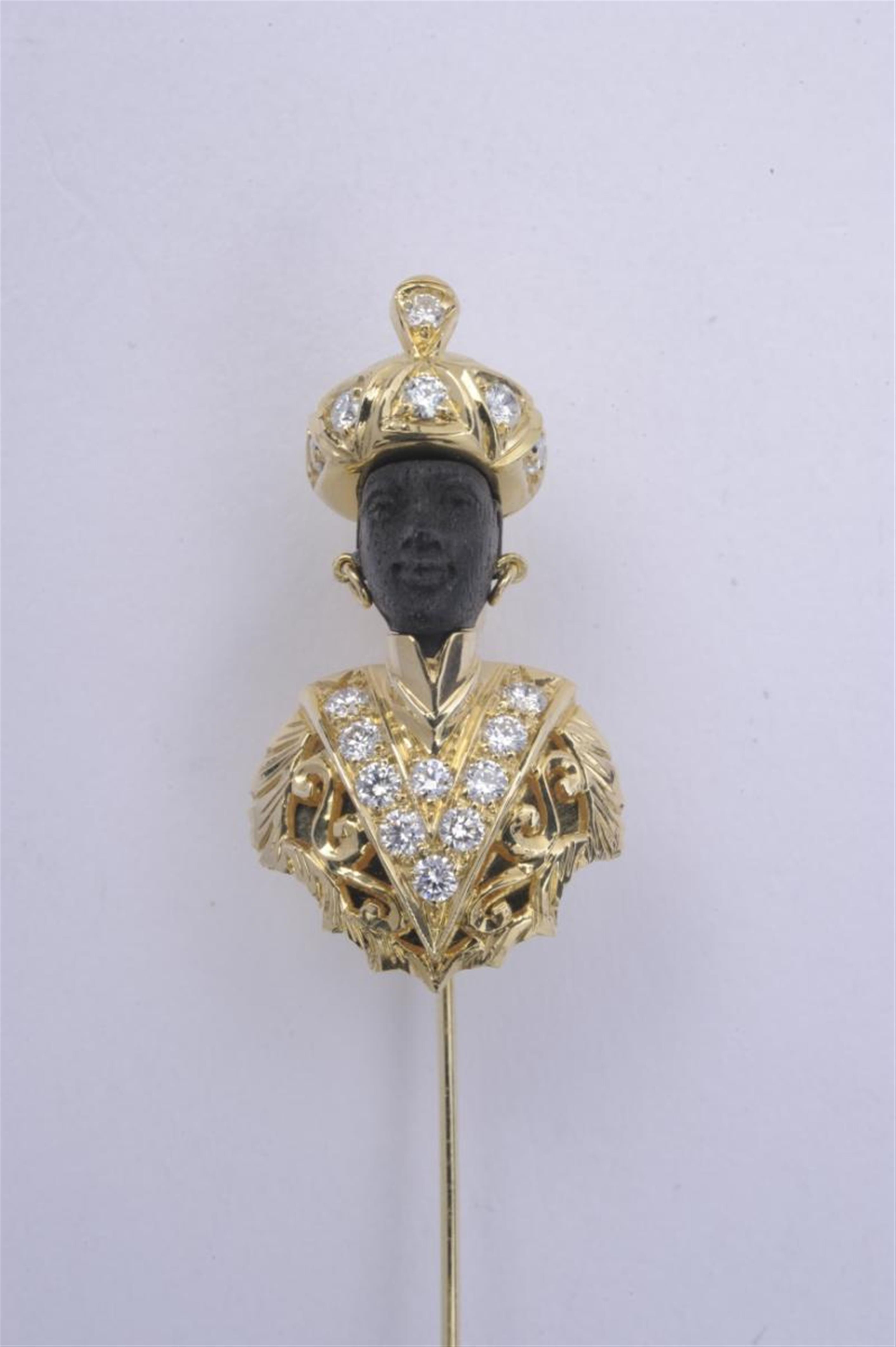 An 18k gold Venetian "moretto" tie pin. - image-1