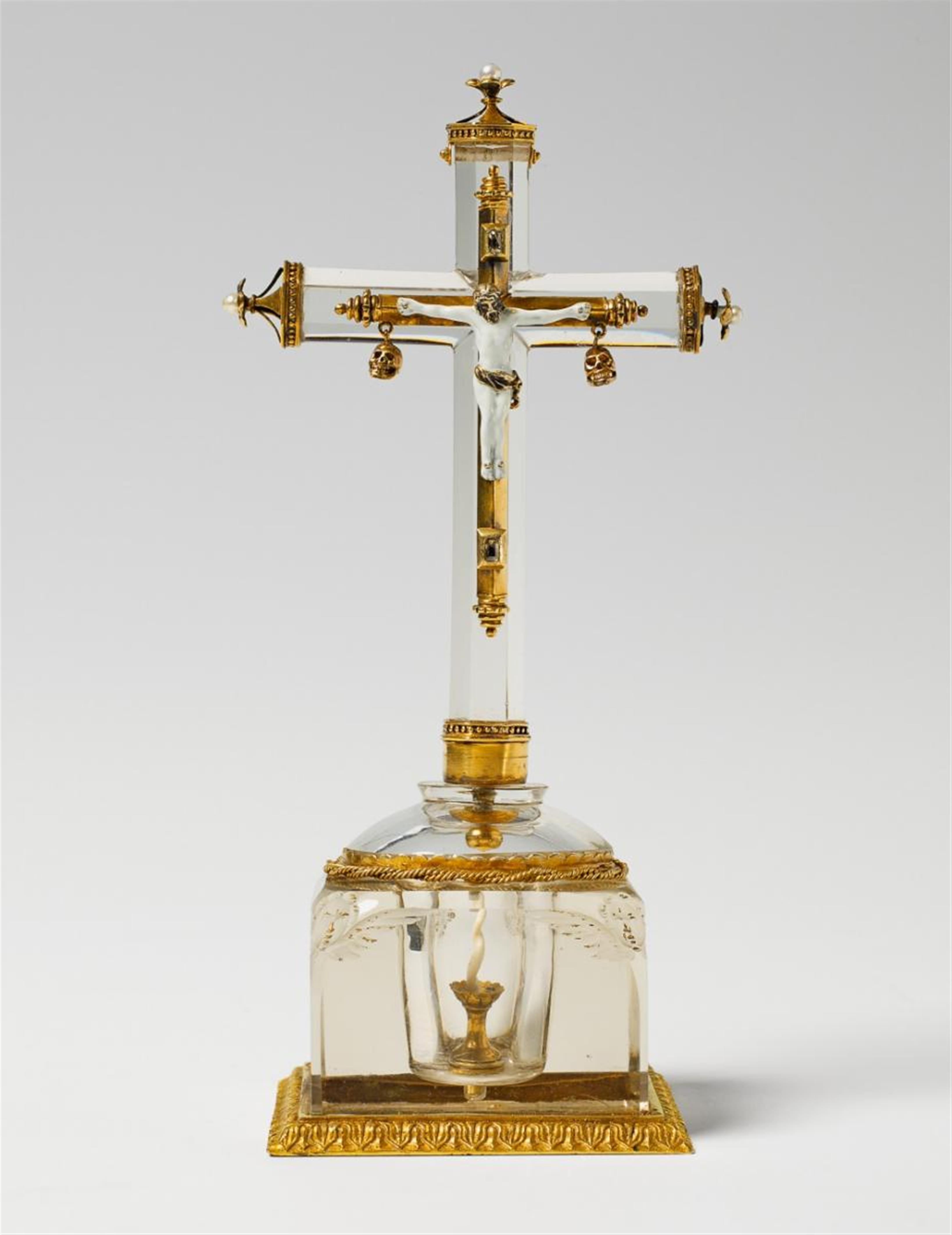 A Viennese historicist vermeil-mounted quarz cross. - image-1