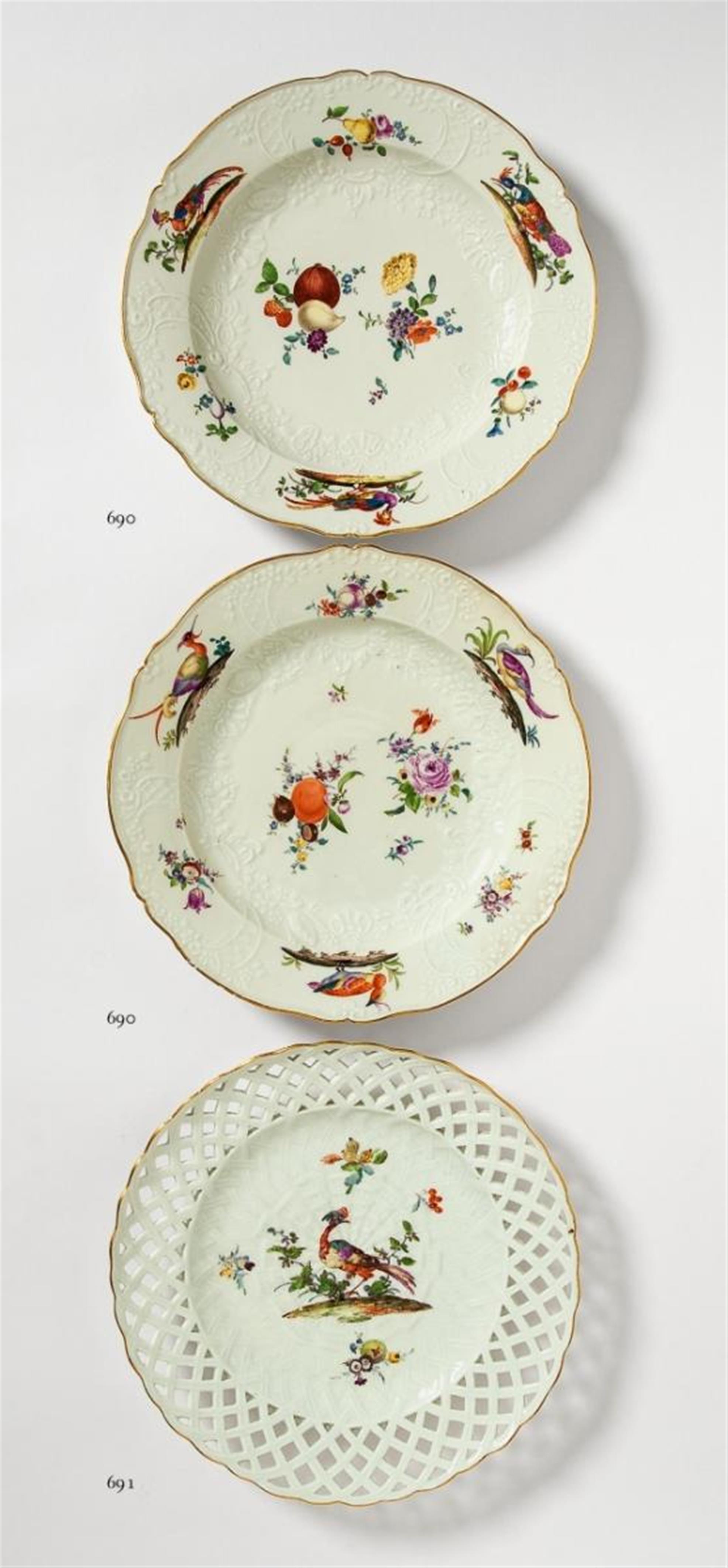 A Meissen Ozier relief dessert plate made for Frederick II. - image-1