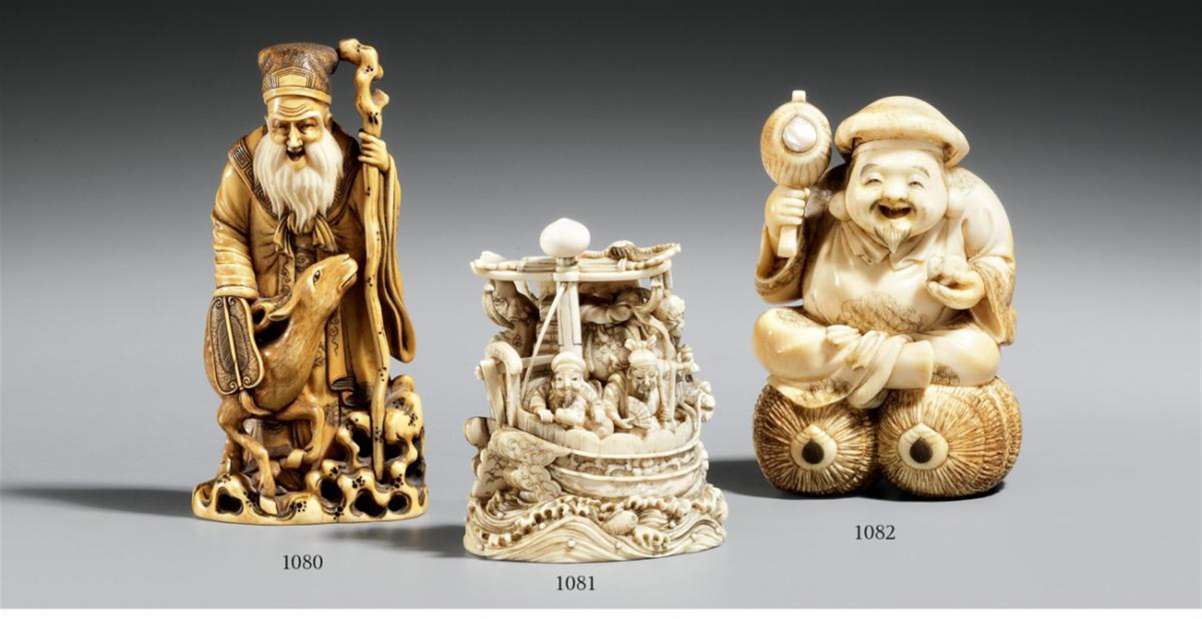An ivory okimono of Jurôjin and a deer. Late 19th century - image-1