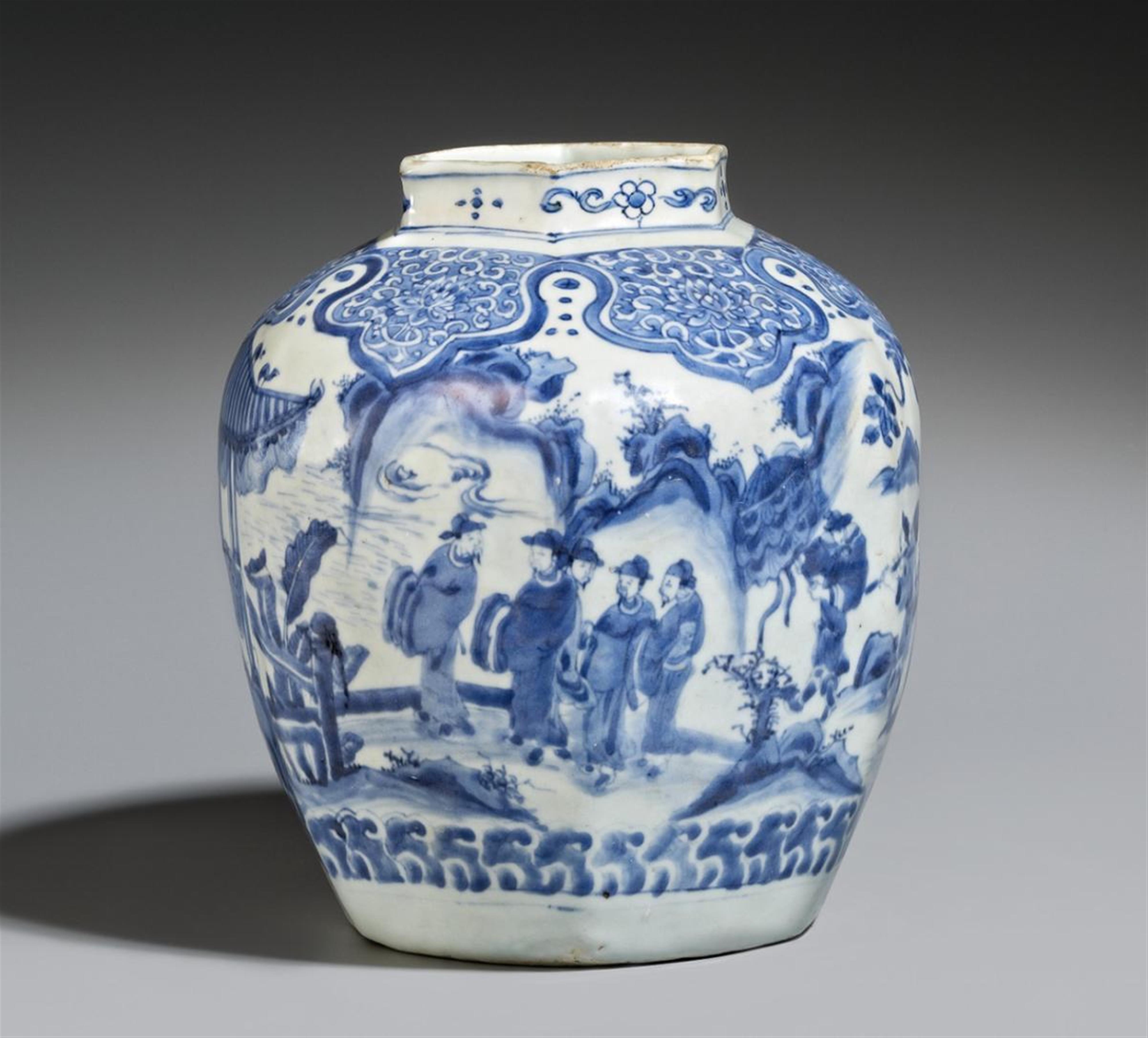 A blue and white jar. 17th century - image-1