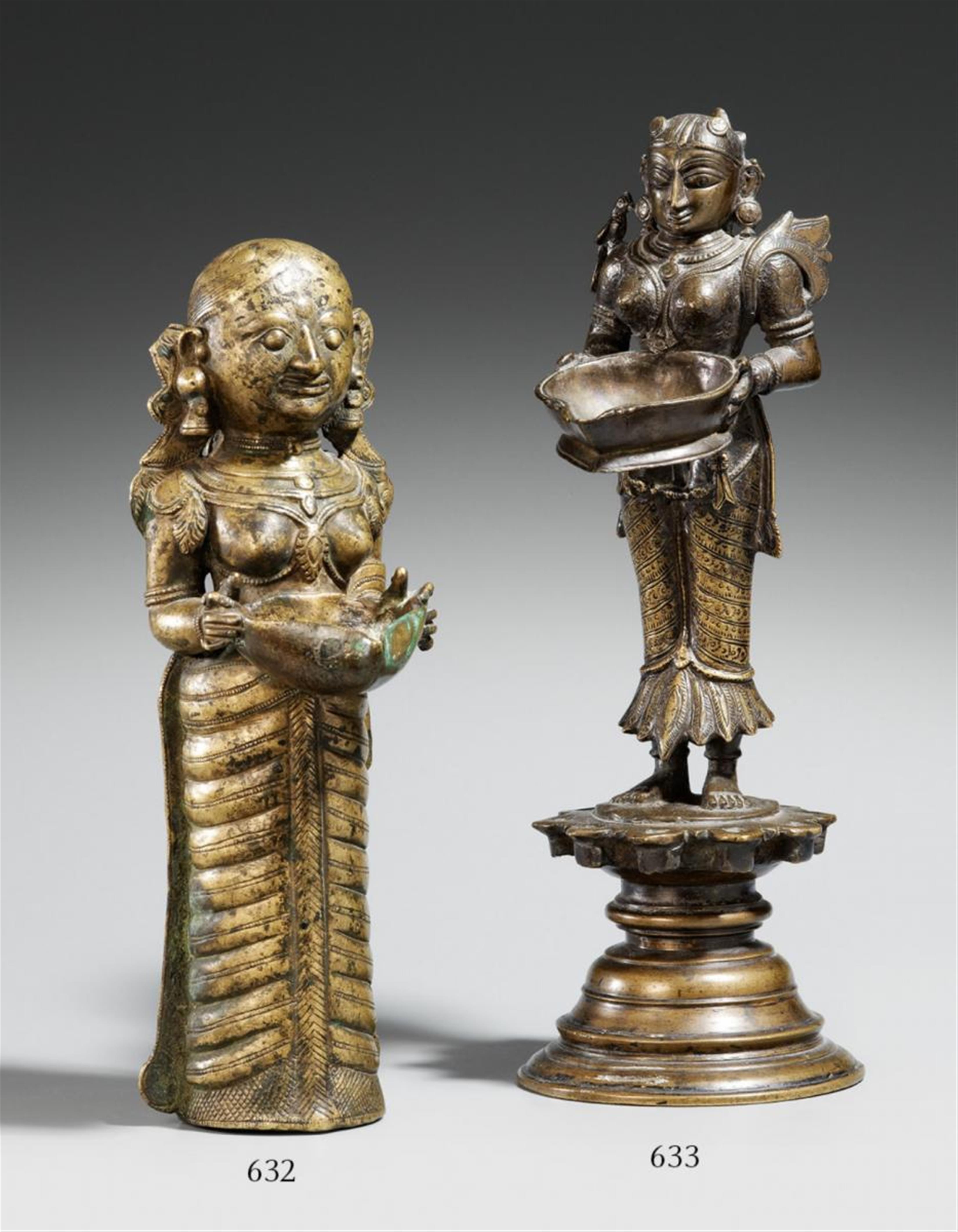 Dipa Lakshimi-Öllampe. Bronze. Süd-Indien. 19. Jh. oder früher - image-1