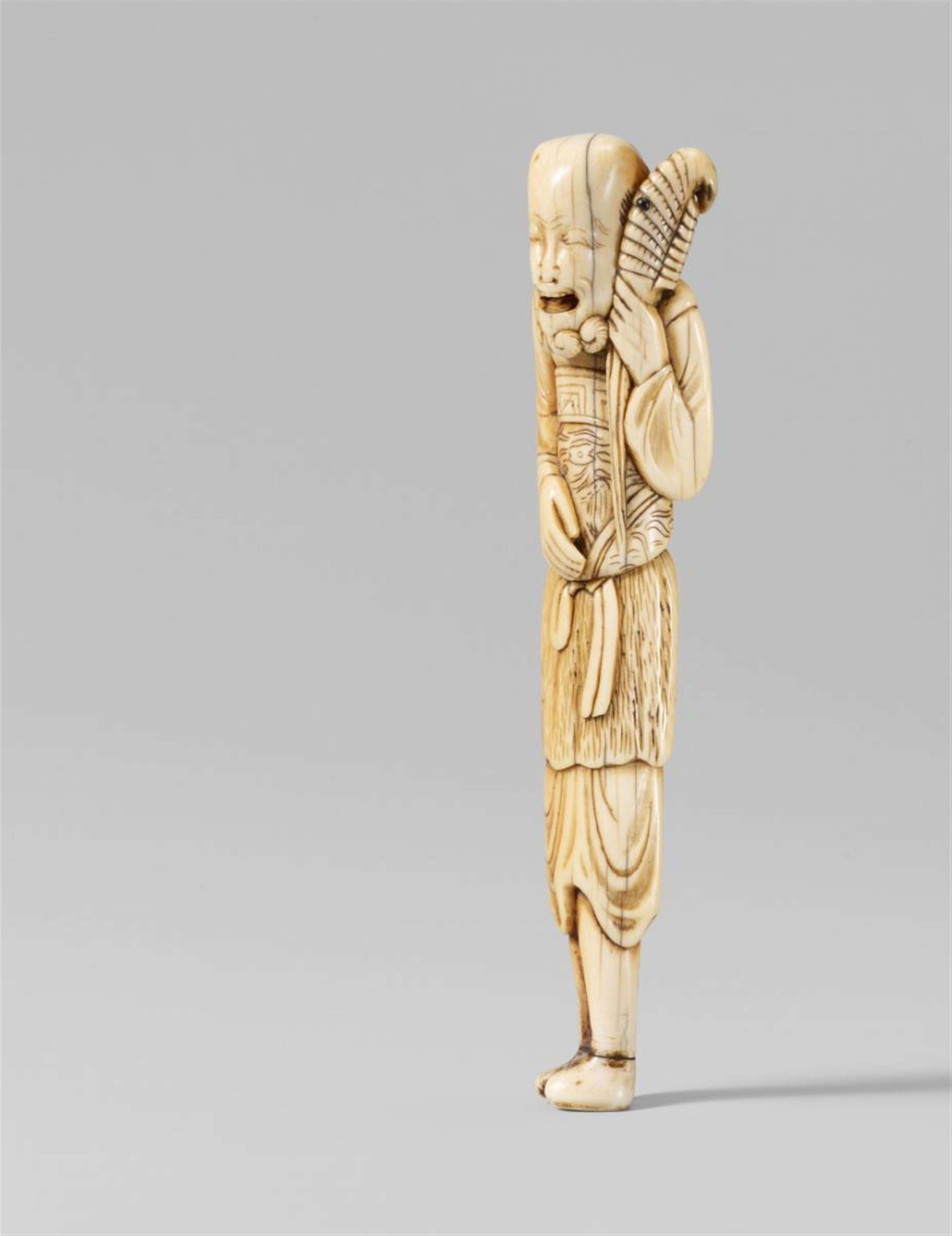 A very tall ivory netsuke of Kensu Oshô. 18th century - image-1