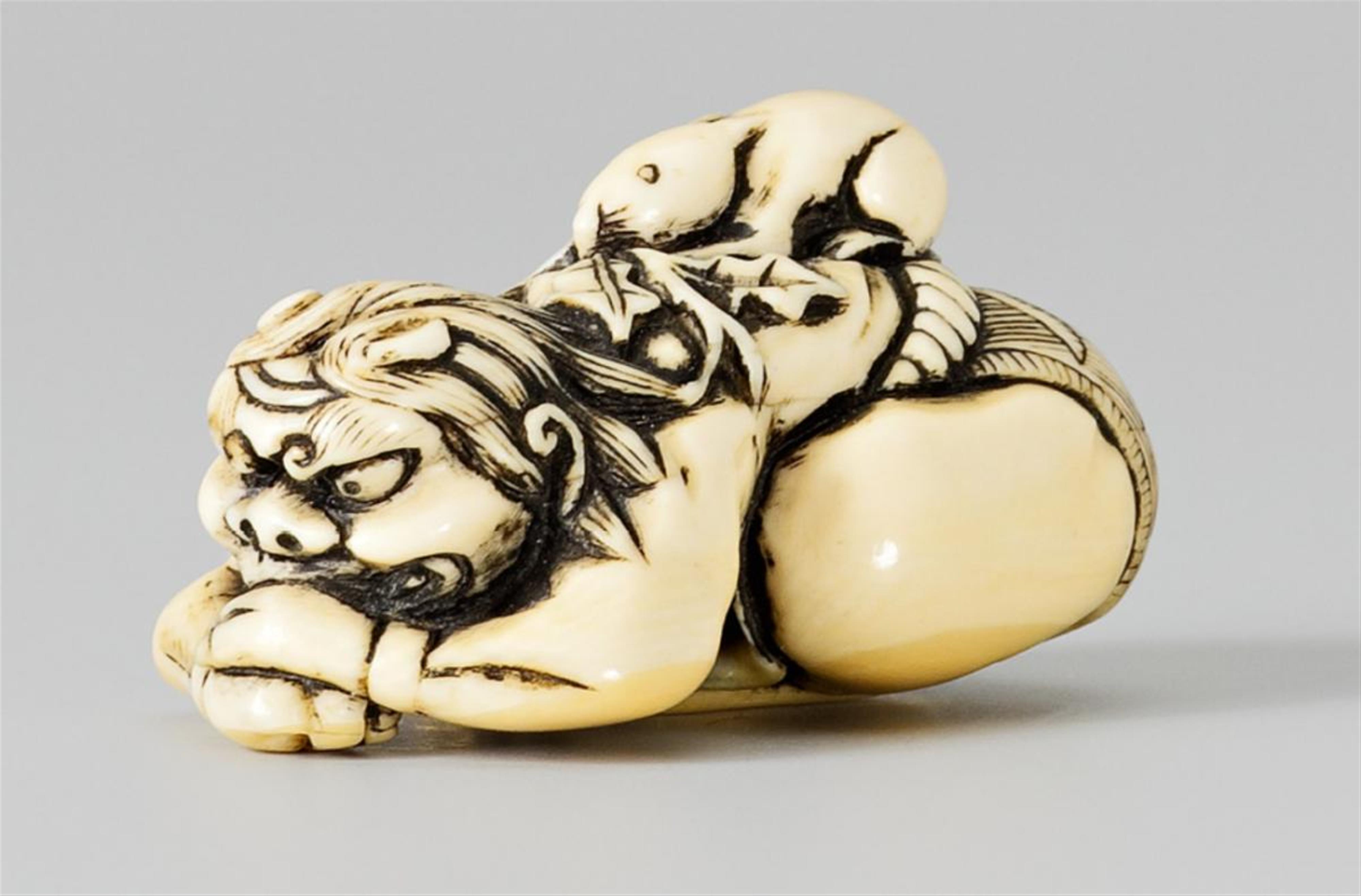 An ivory netsuke of oni Shiro. 18th/early 19th century - image-1
