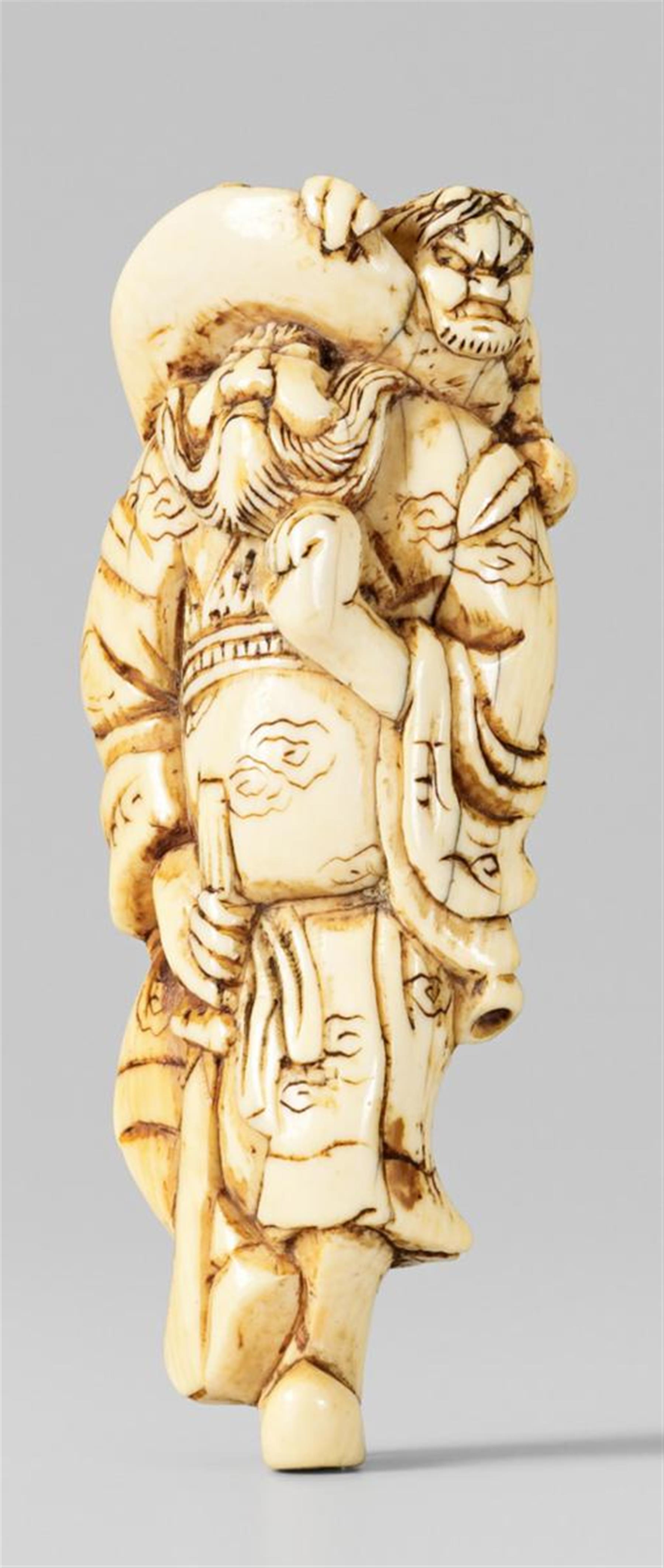 An ivory netsuke of an angry Shôki. Late 18th/early 19th century - image-1