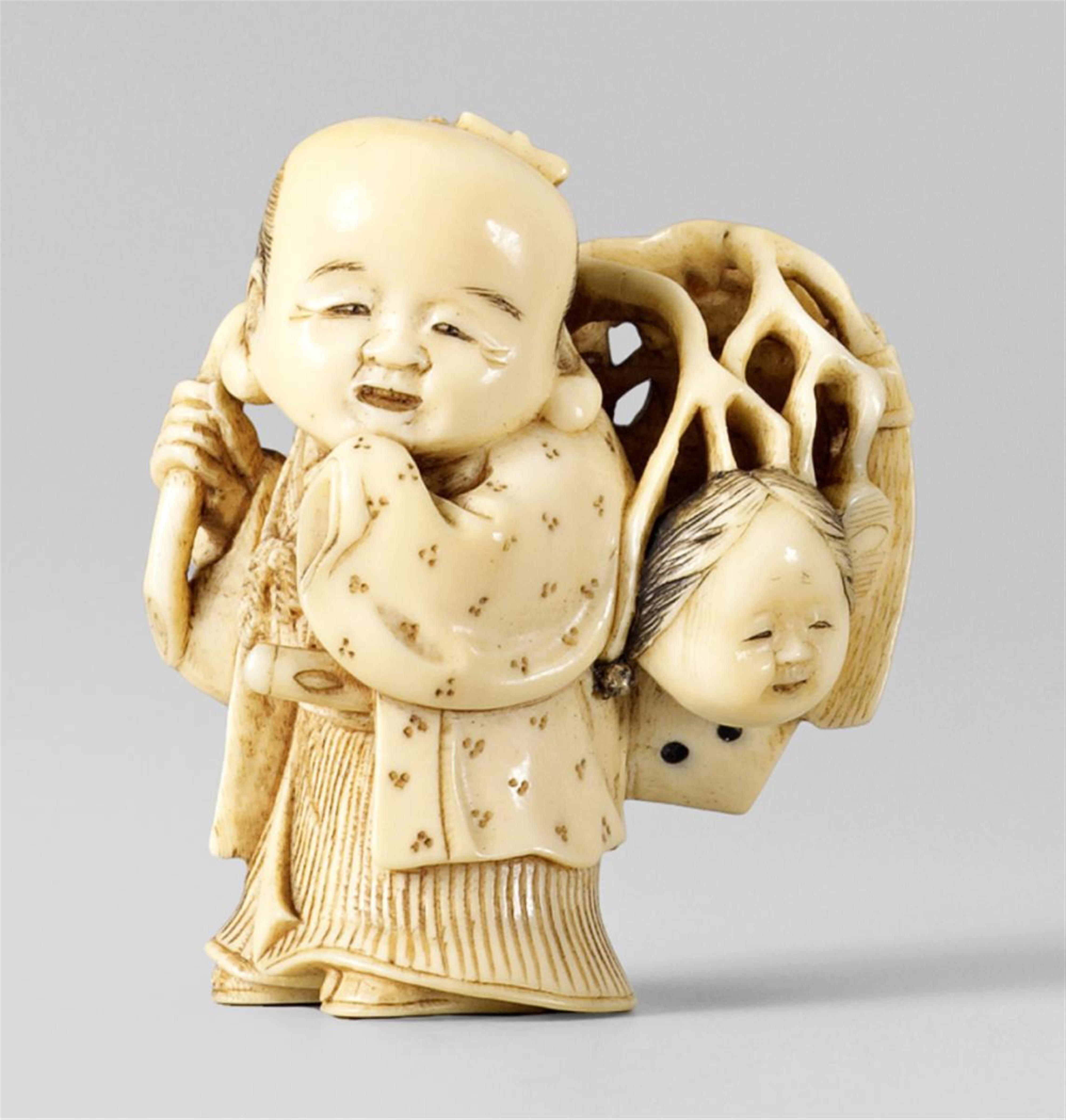 An ivory netsuke of Fukusuke returning from the tori no ichi market. Late 19th century - image-1