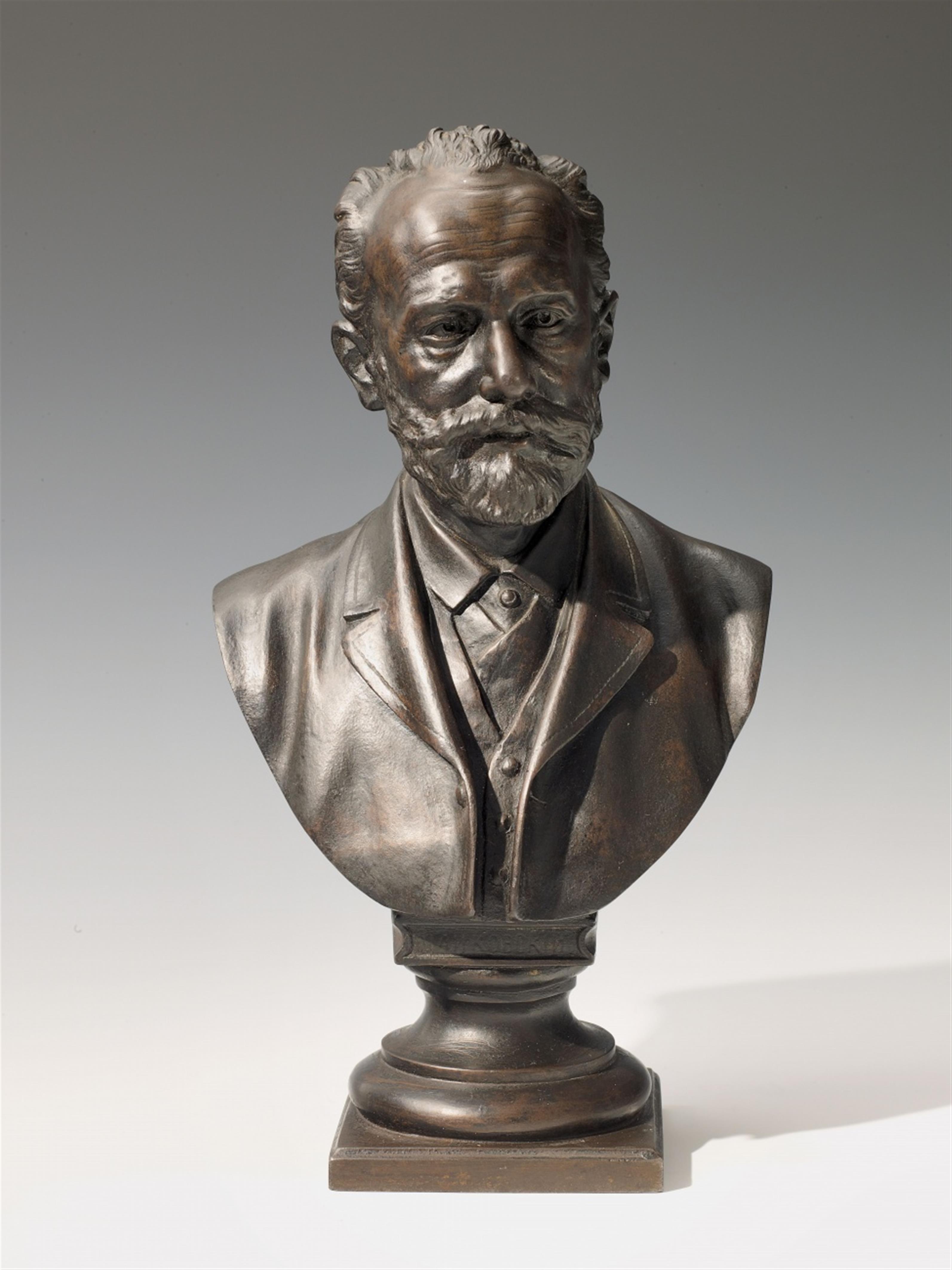 A bronze patinated cast iron bust of Pjotr Iljitsch Tschaikowski. - image-1