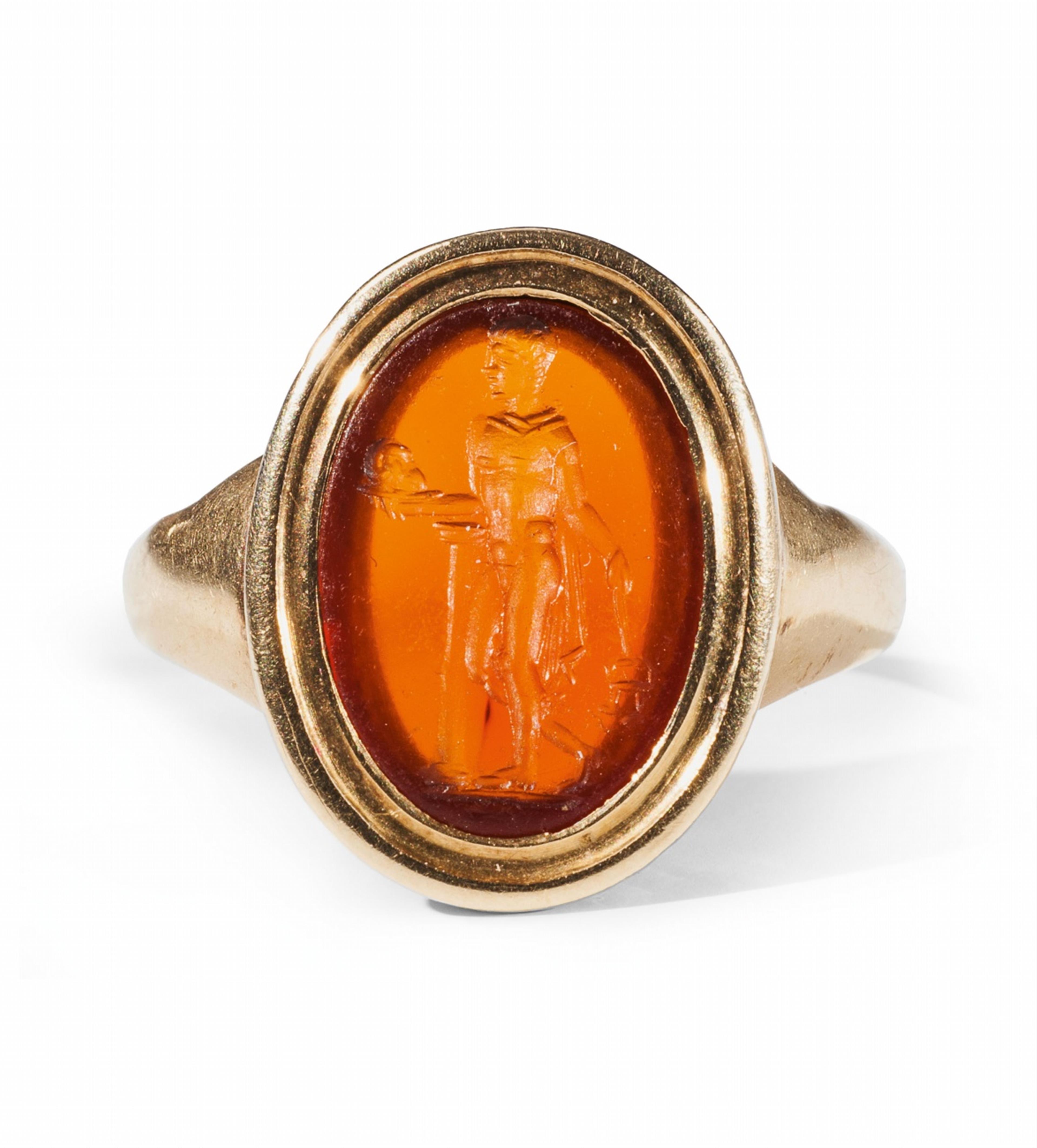 A George III 18k gold ring with an Imperial Roman intaglio. - image-1