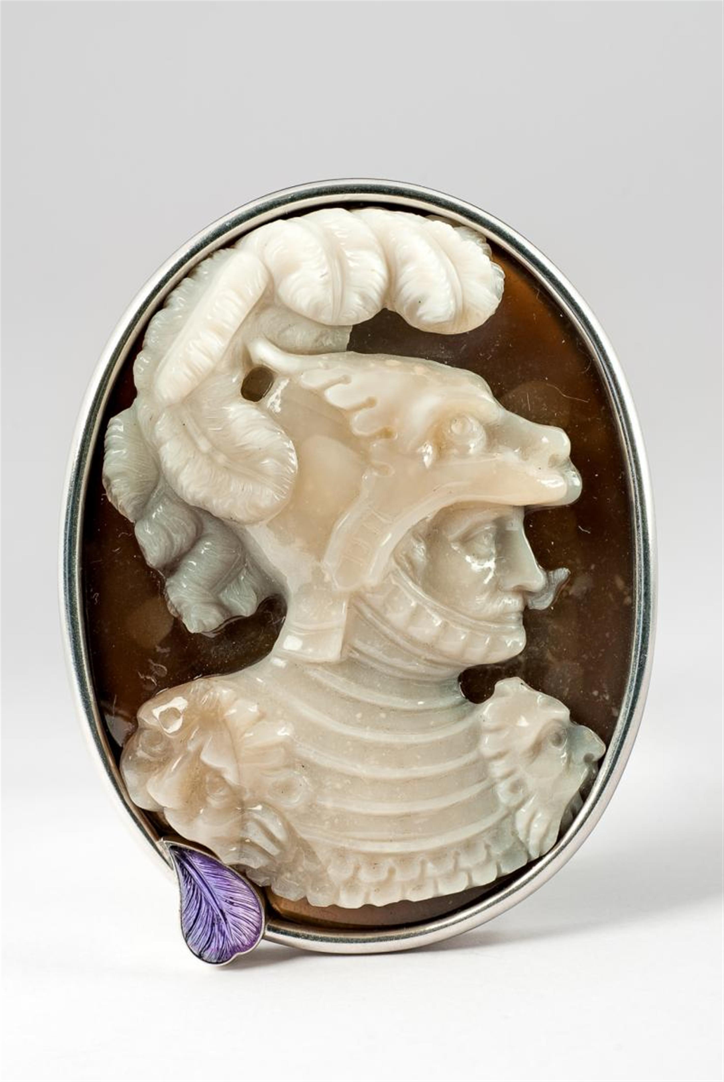 An 18k gold, amethyst and diamond pendant with a large agate cameo - image-1