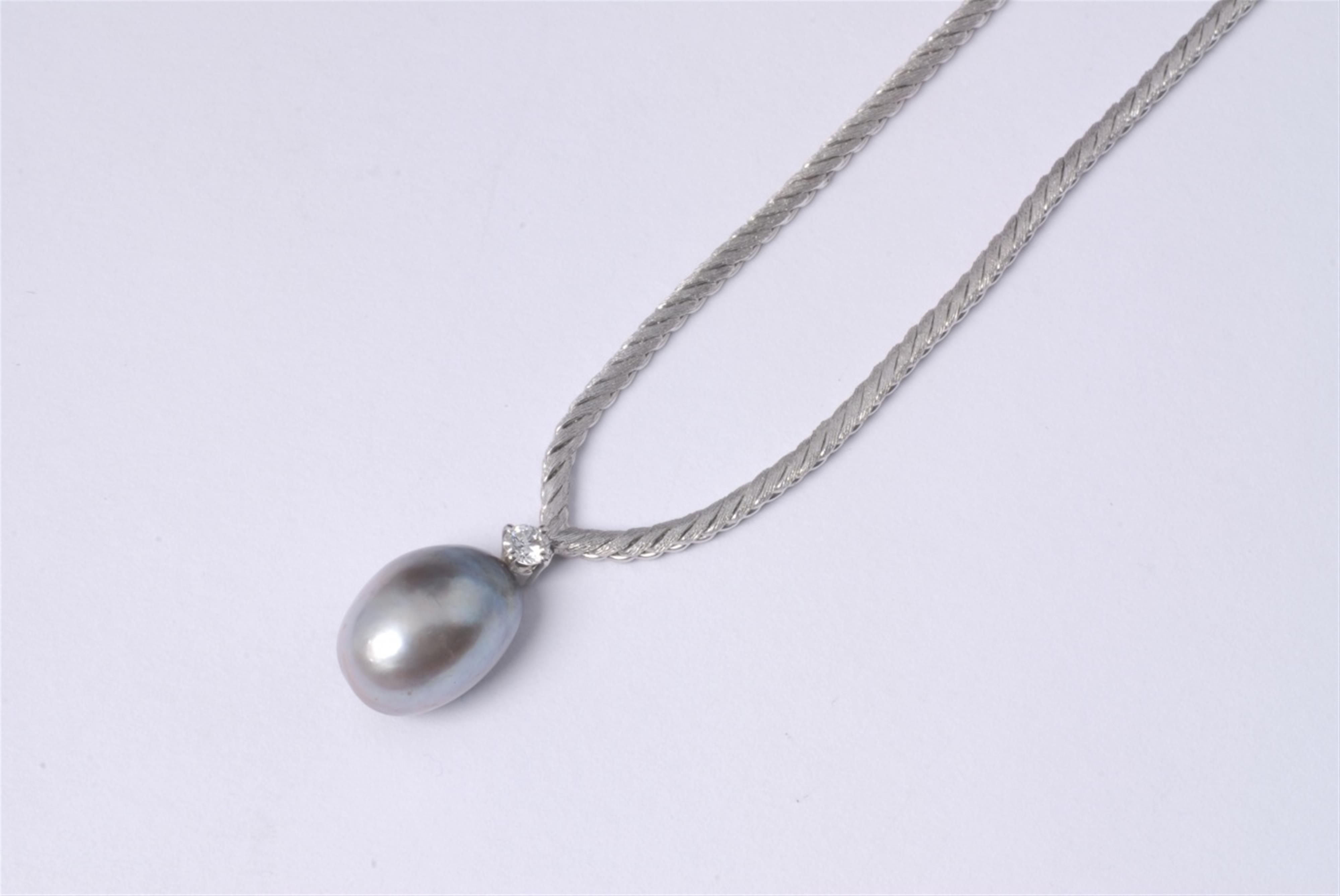 An 18k white gold, natural pearl and diamond collier. - image-1