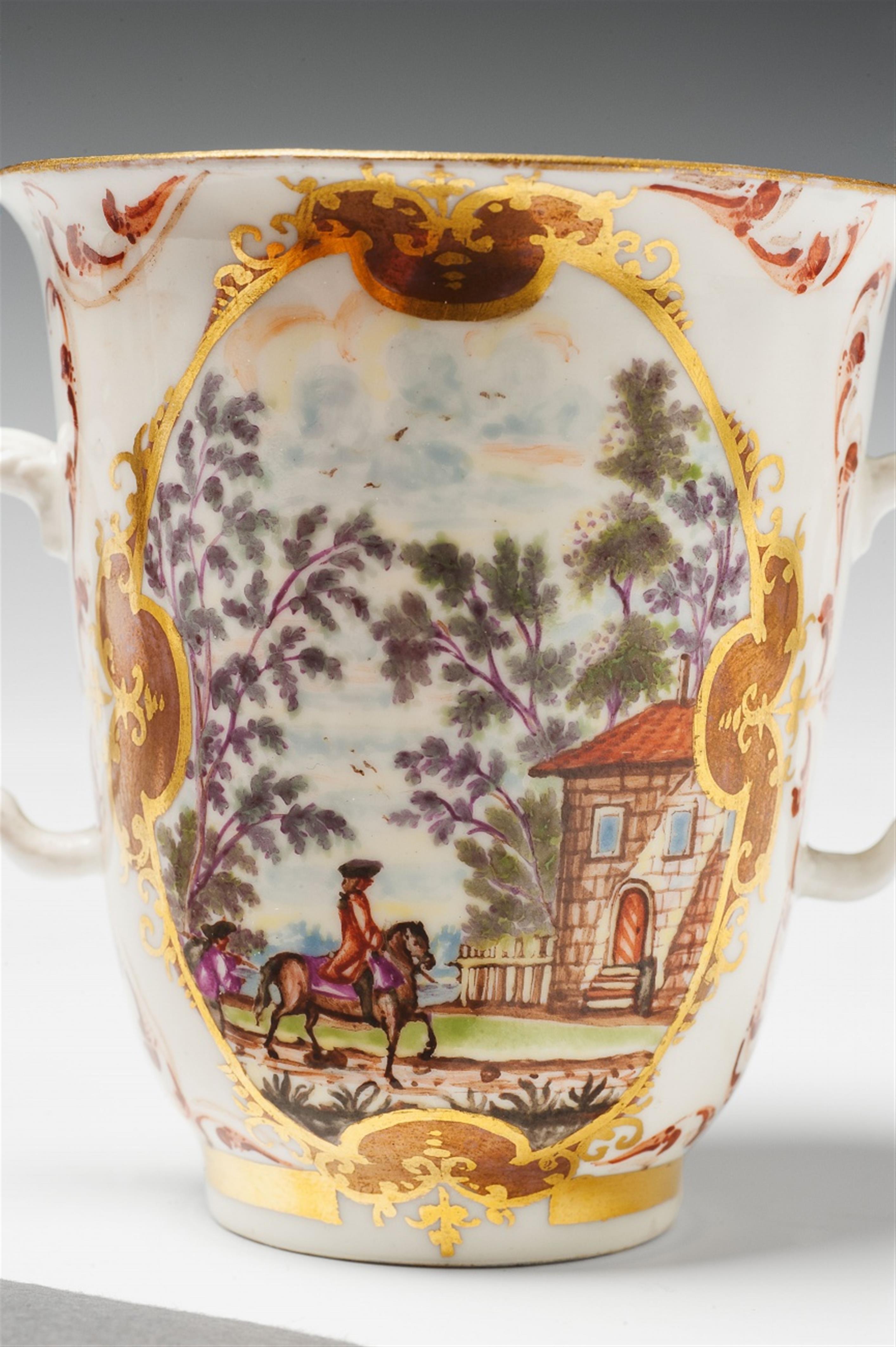 A Meissen porcelain beaker and saucer - image-2