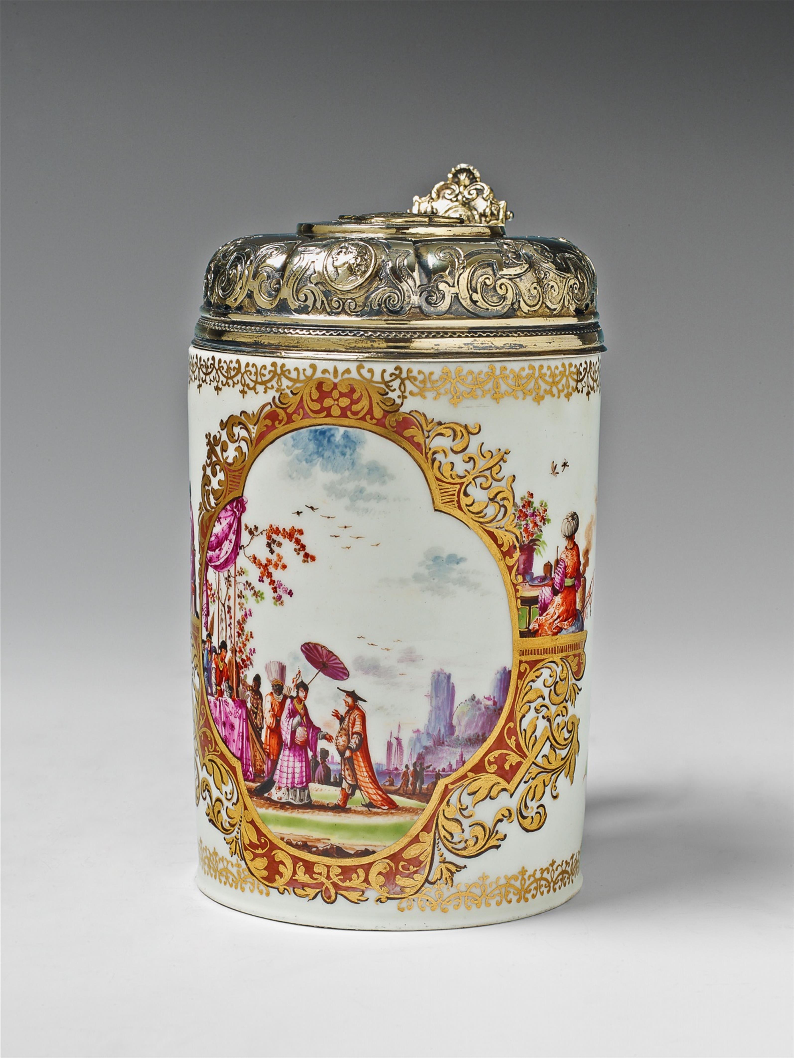 An opulent vermeil mounted Meissen porcelain tankard. - image-4