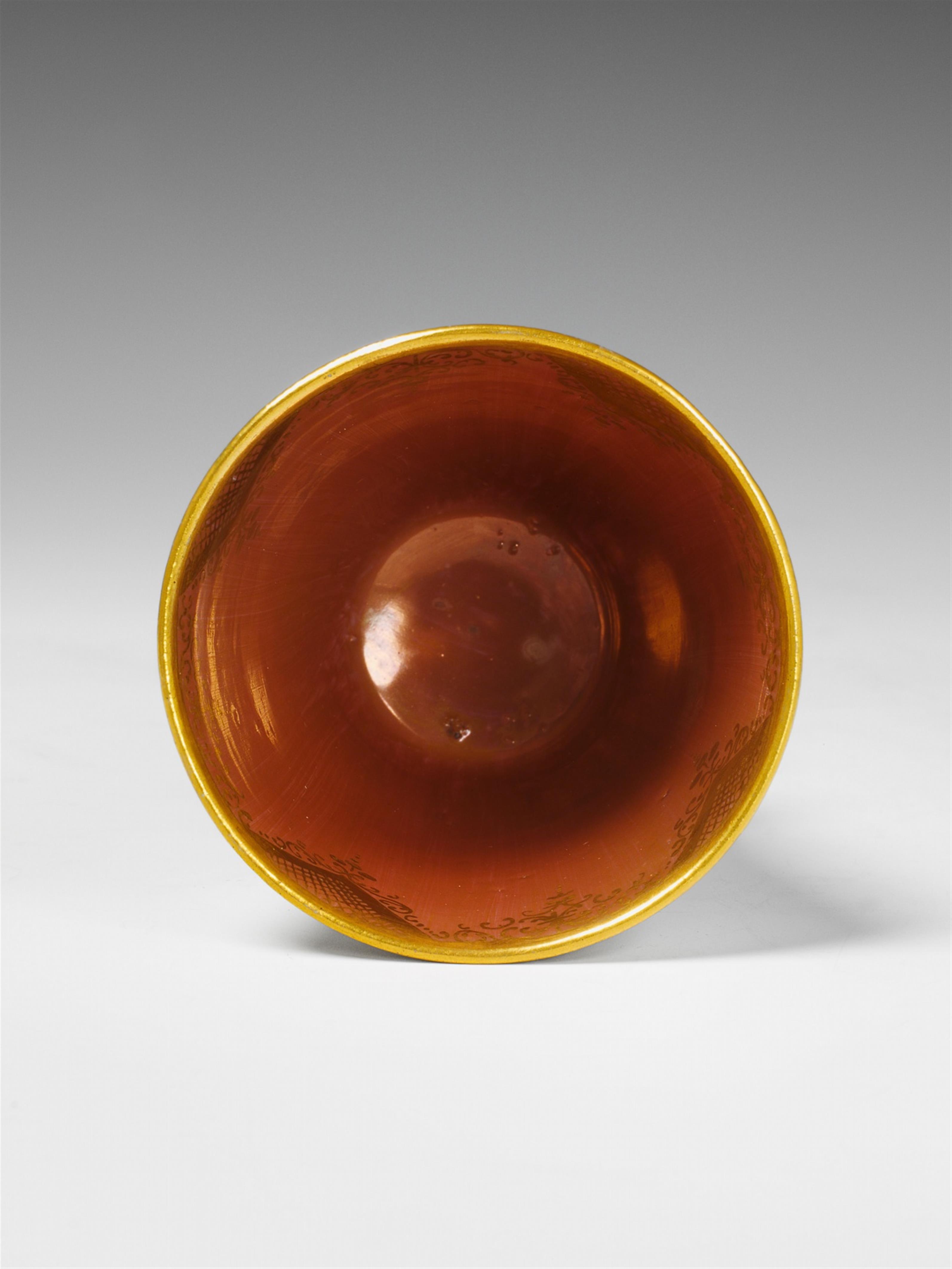 A Meissen porcelain beaker - image-3