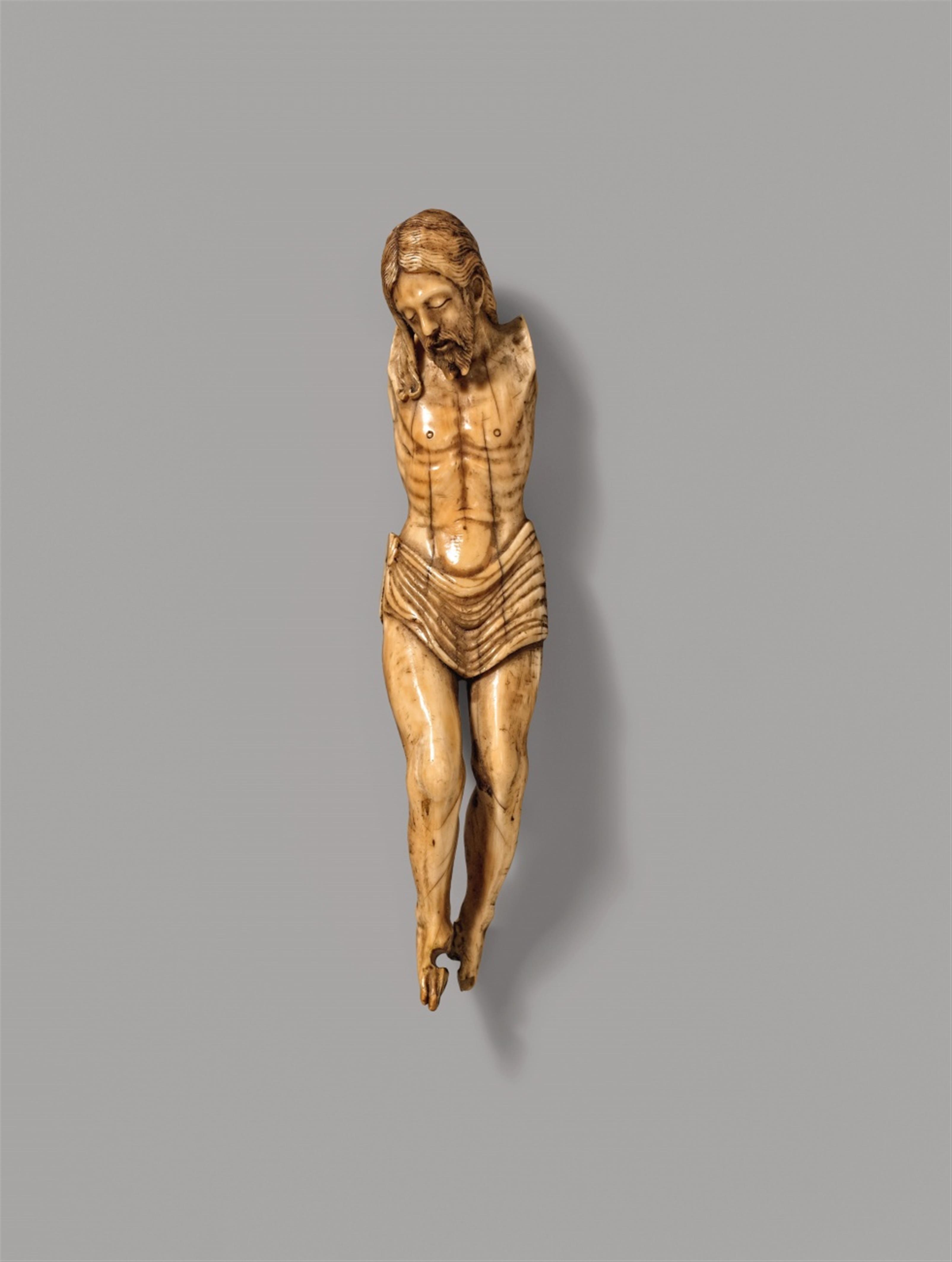 Probably France 14th century - A 14th century presumably French ivory Corpus Christi. - image-1