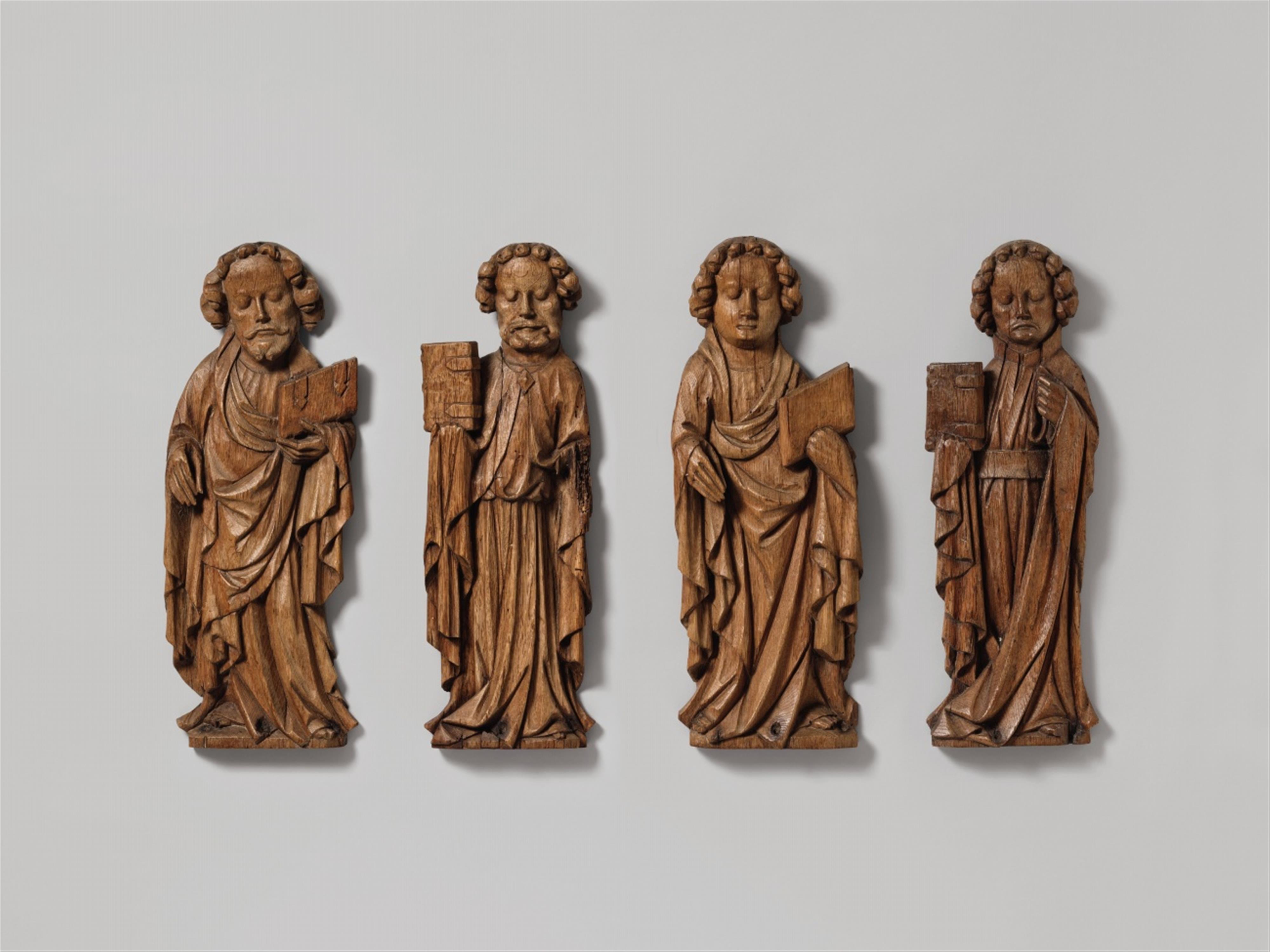 Probably Brandenburg ca. 1430 - Seven presumably Brandenburg carved oak high-relief figures of the apostles, circa 1430. - image-2
