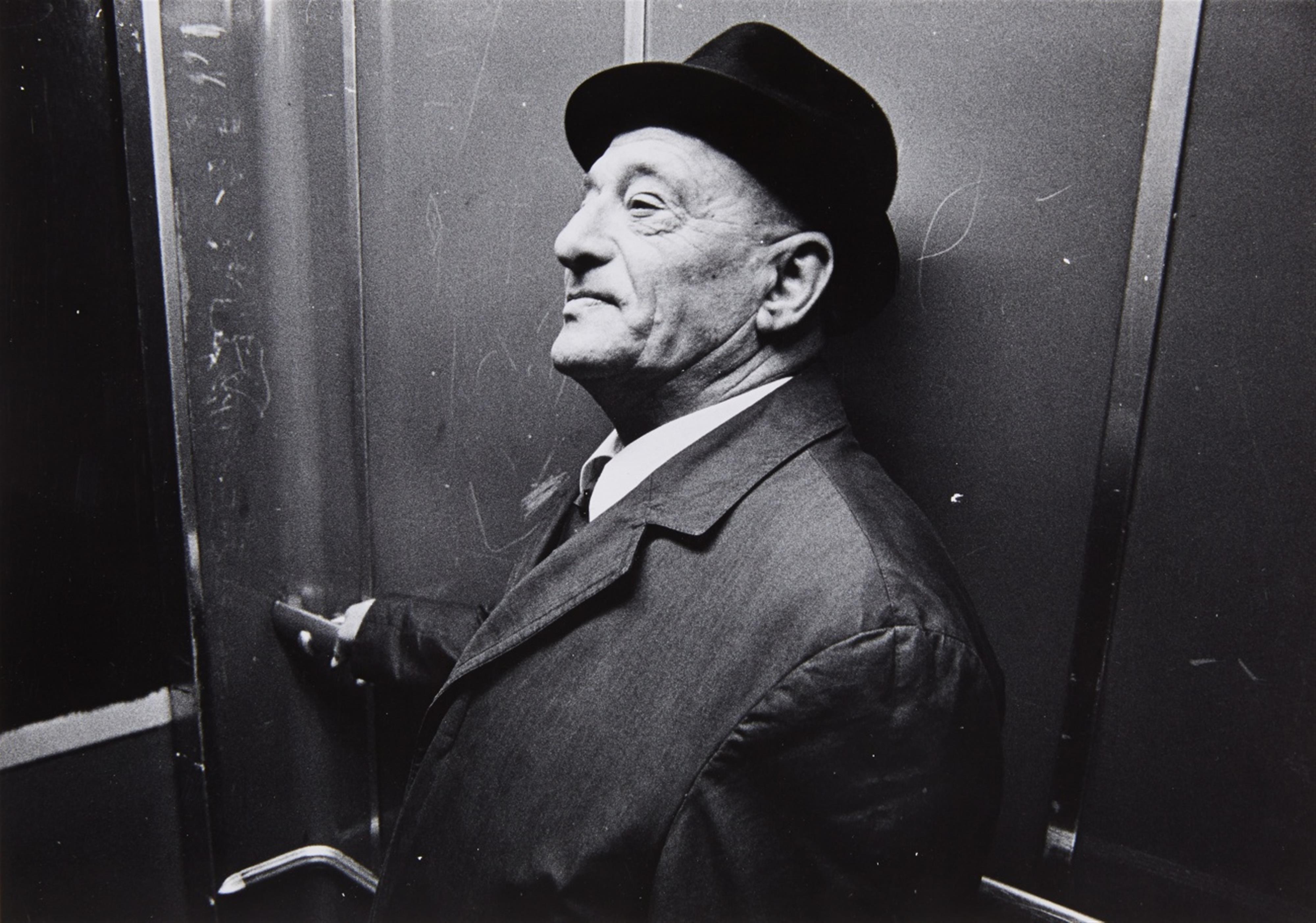 Heinrich Riebesehl - Ohne Titel (aus der Serie: Menschen im Fahrstuhl) - image-1
