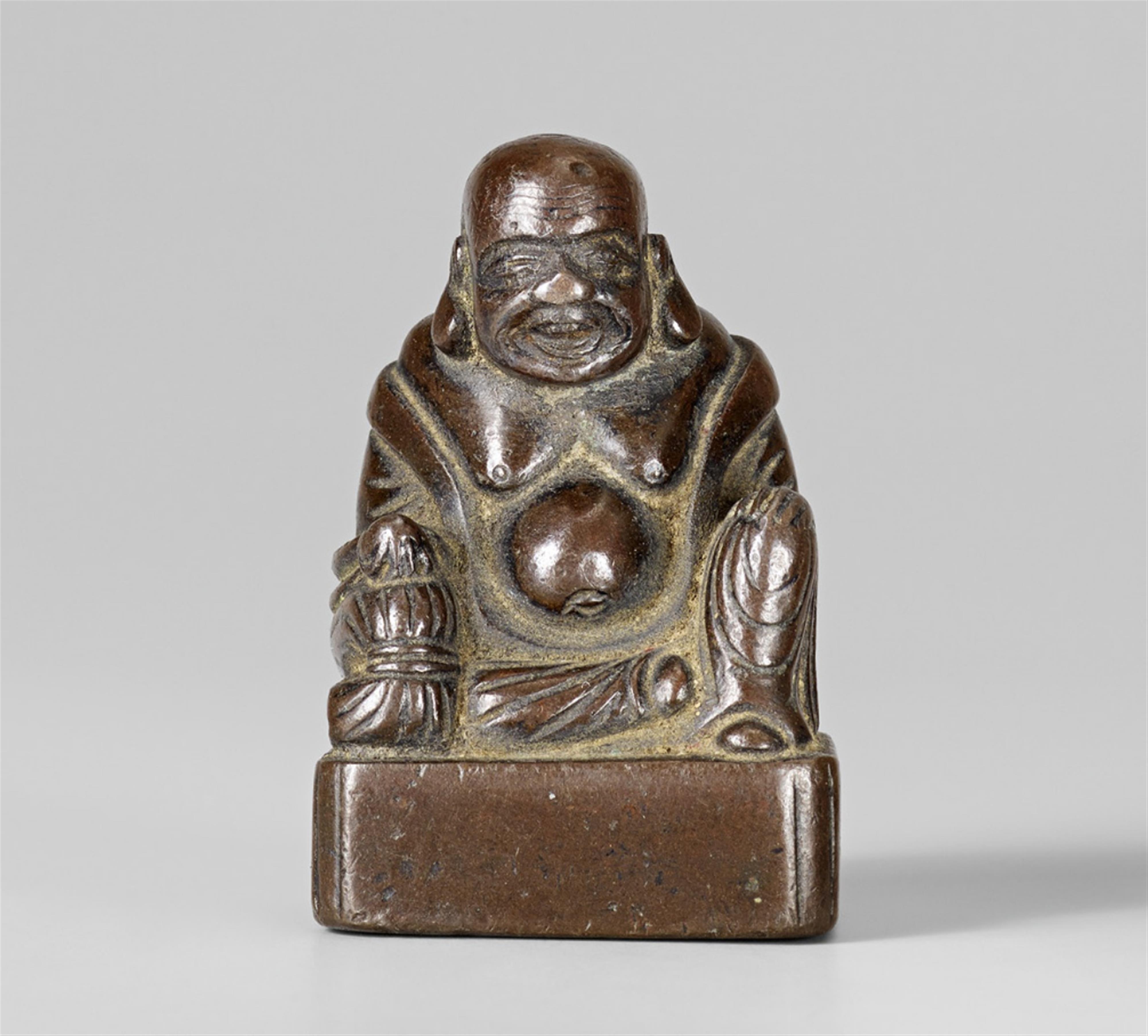 Two bronze seal-type netsuke. 17th/18th century - image-1