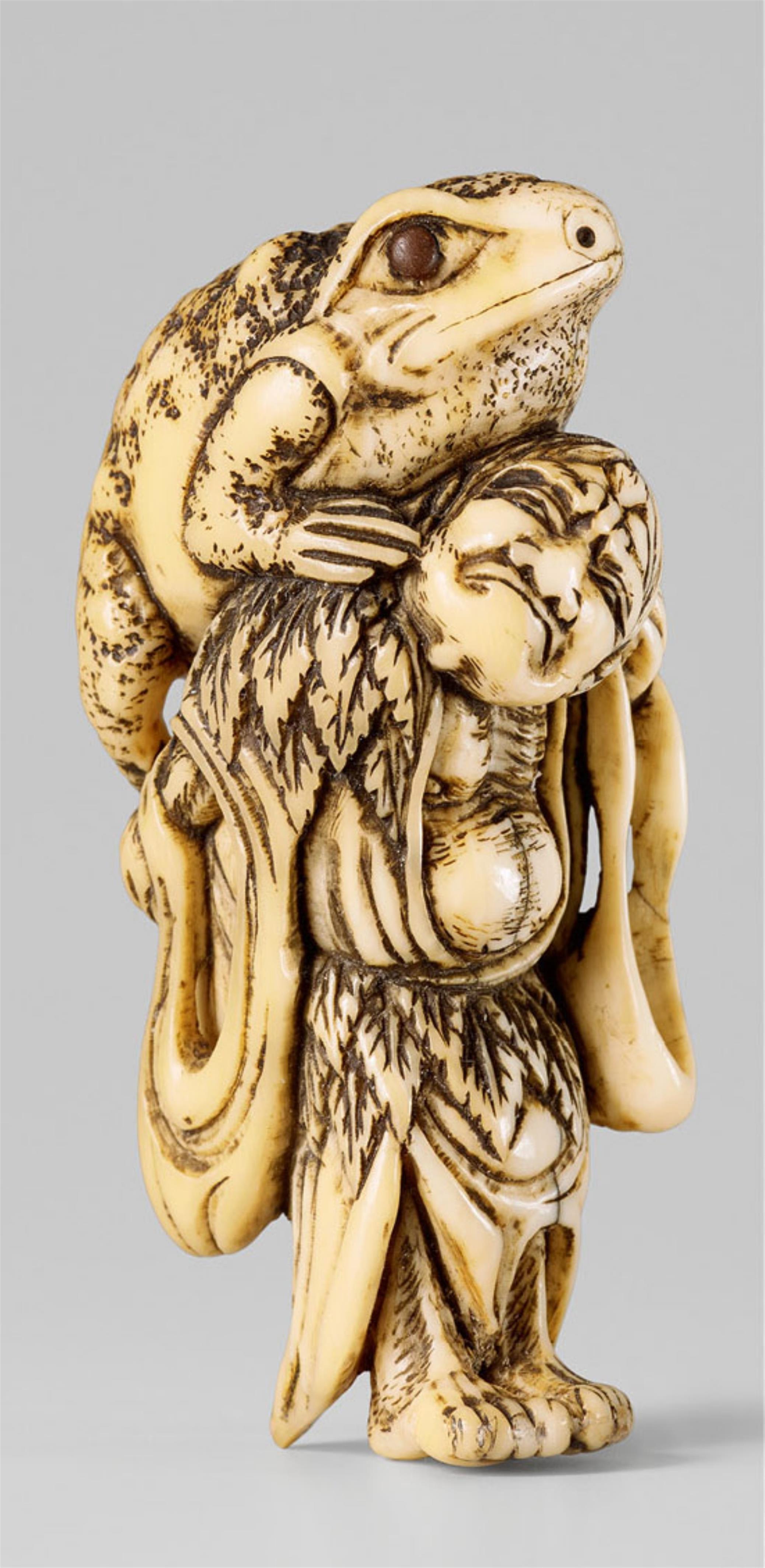 An ivory netsuke of Gama Sennin. 19th century - image-1