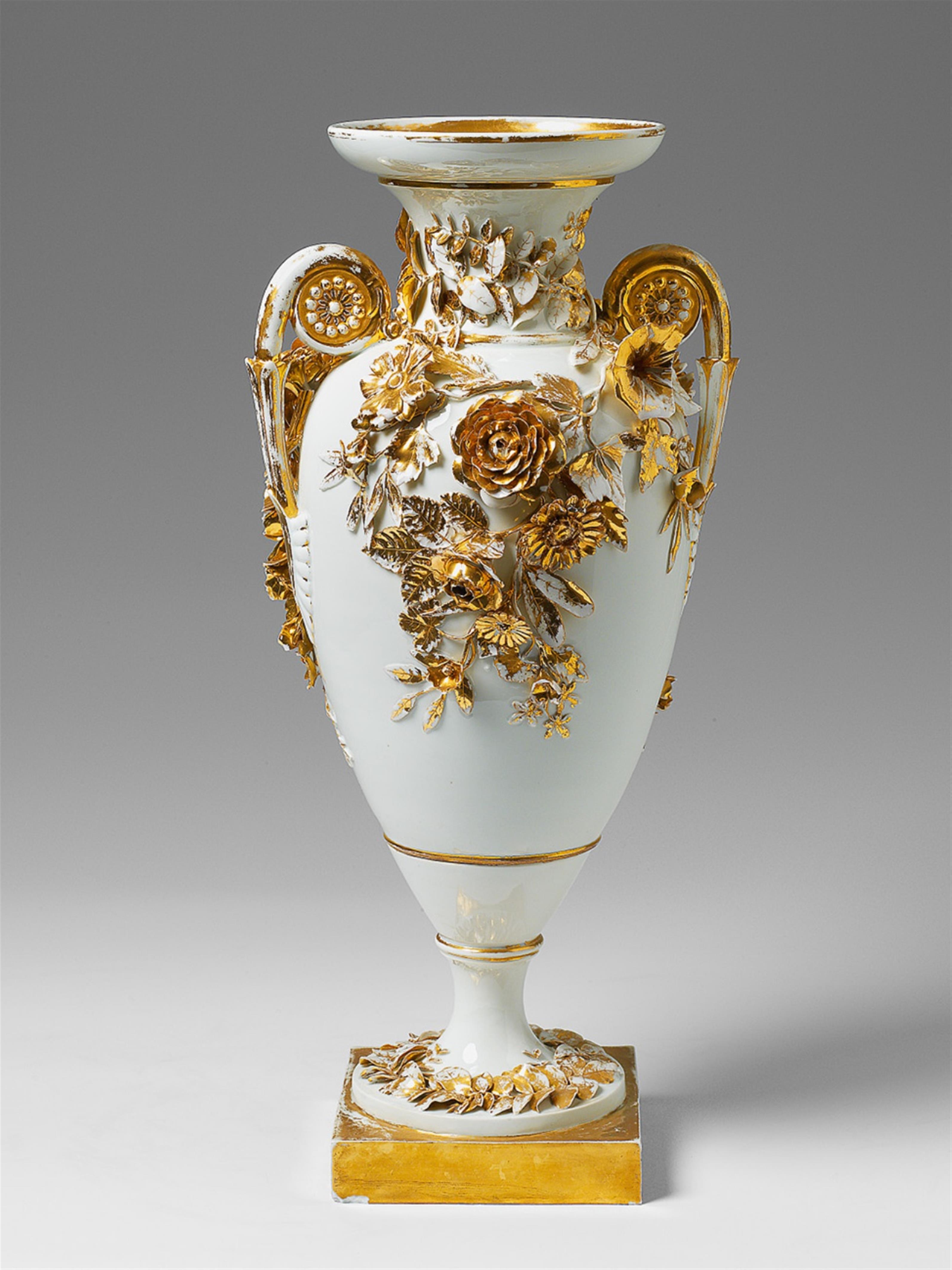 A Neoclassical Meissen porcelain amphora-form vase. - image-1