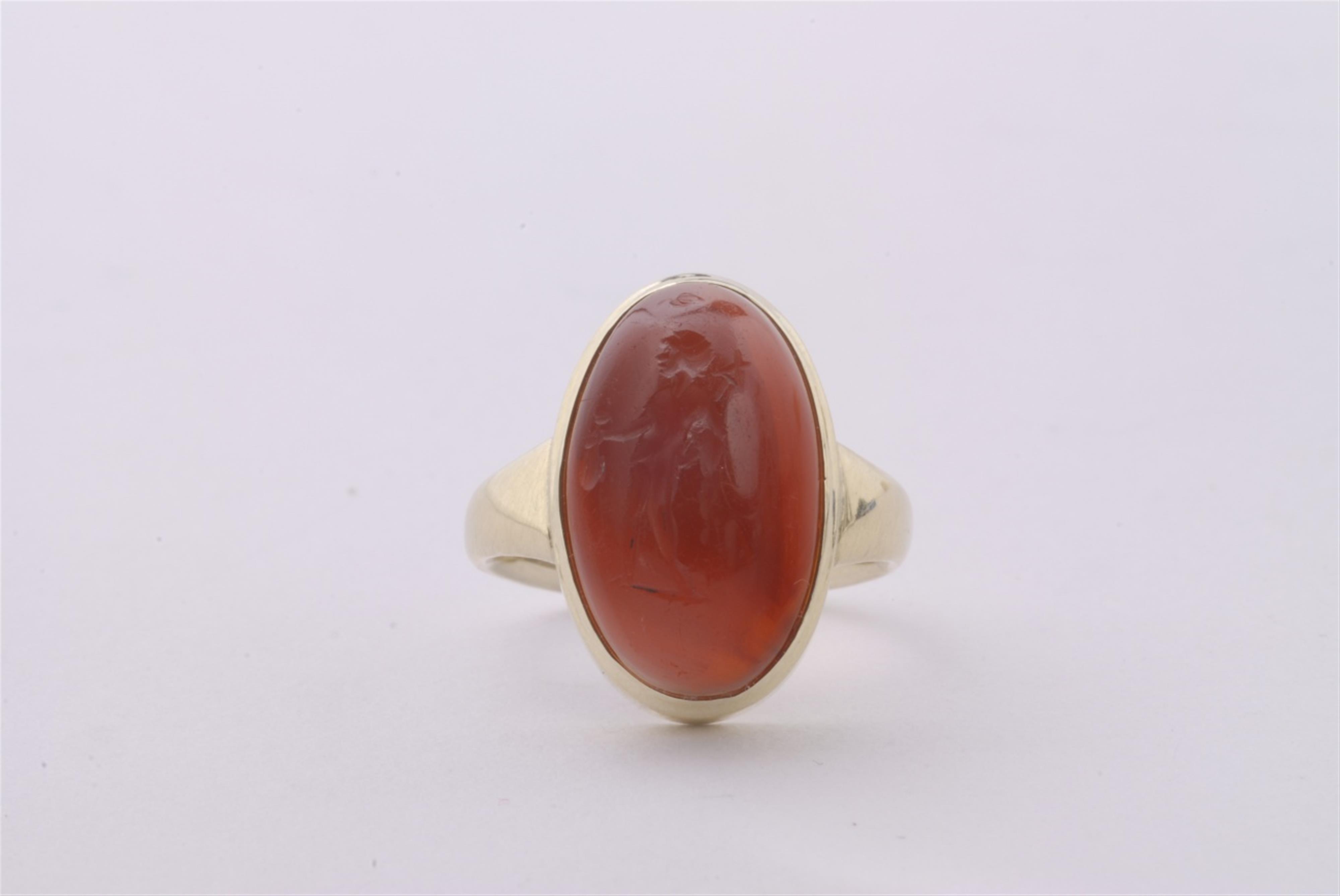 A 14k gold ring with a Roman intaglio. - image-2