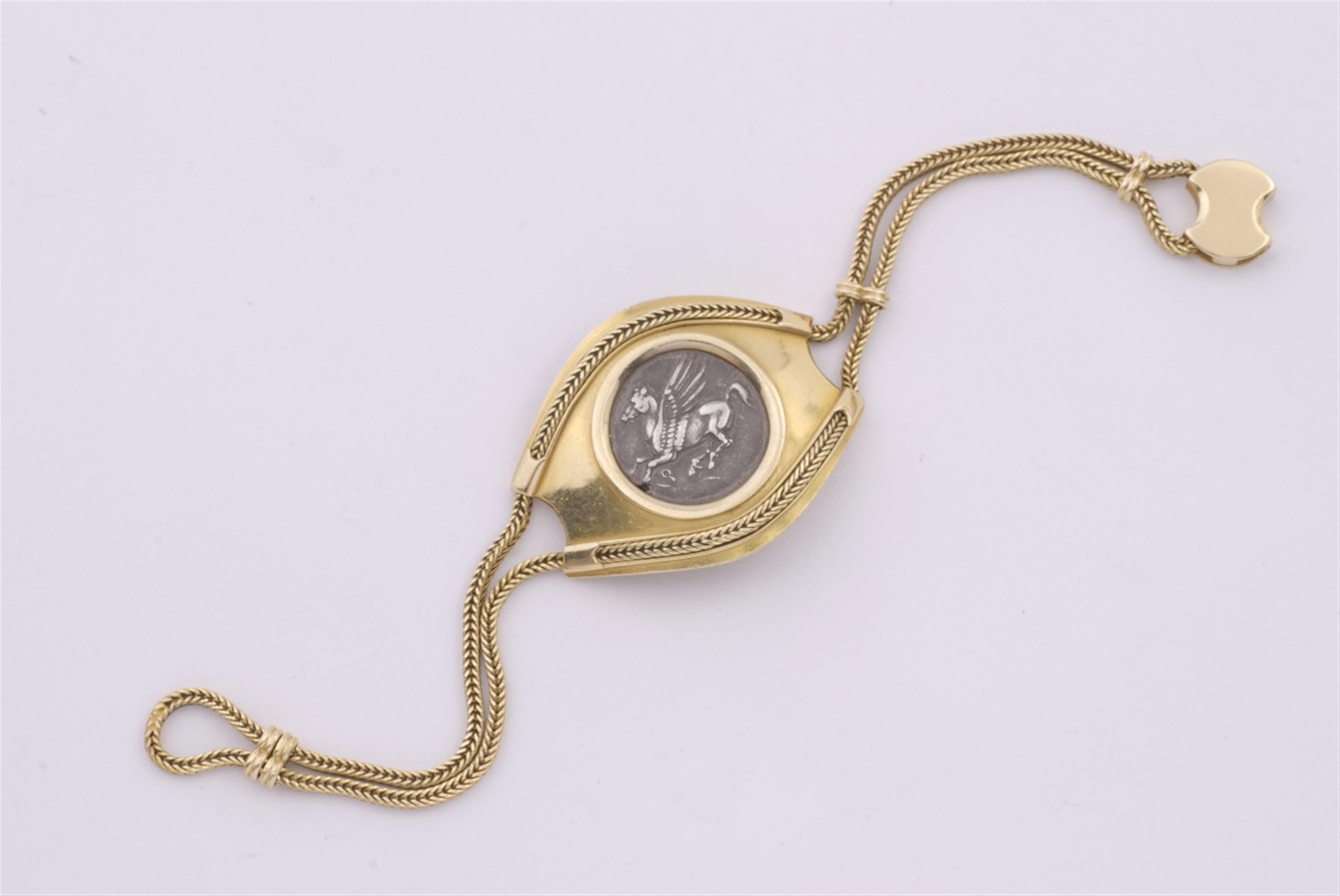 Armband mit antiker Silbermünze - image-1