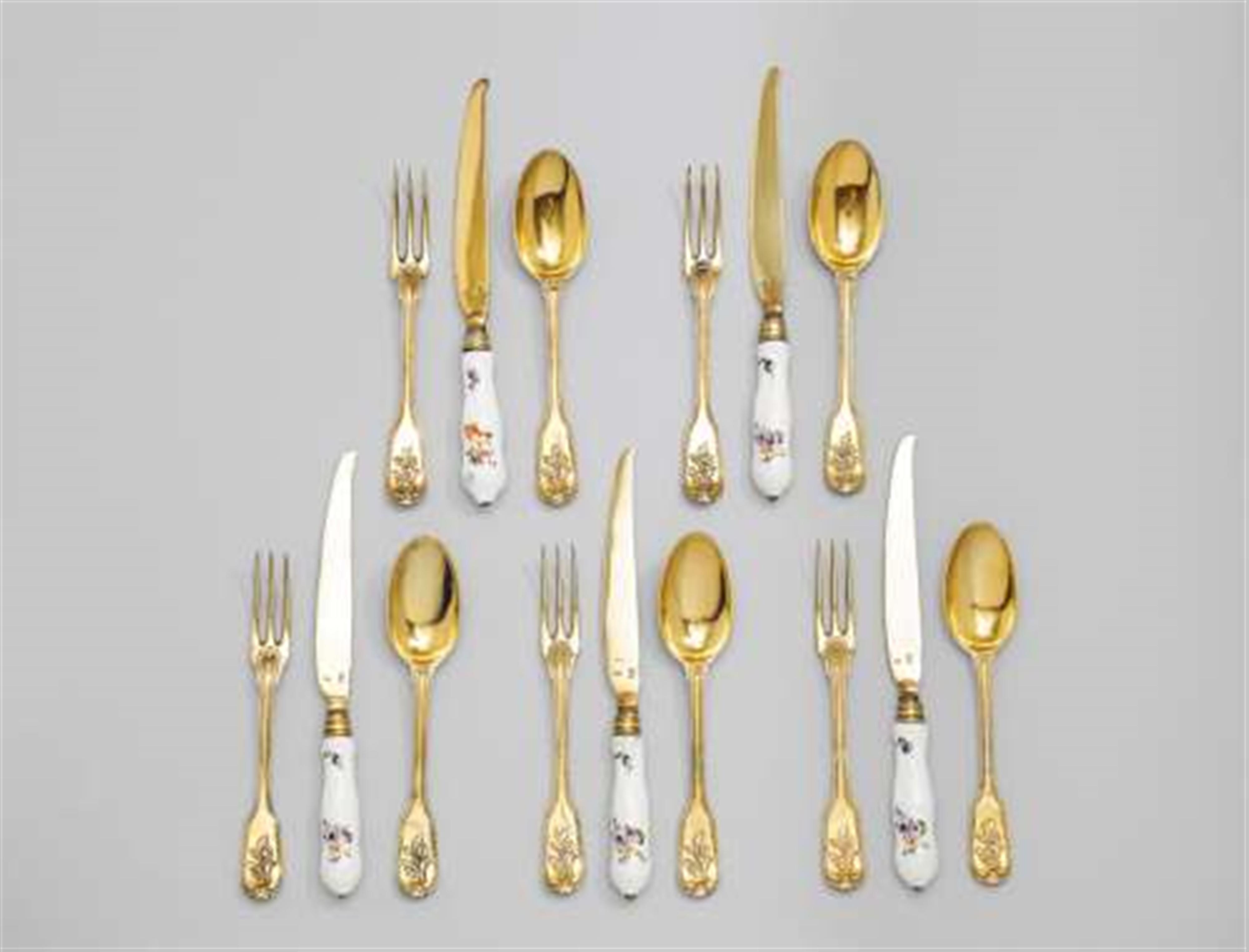 An Augsburg silver gilt cutlery set - image-2