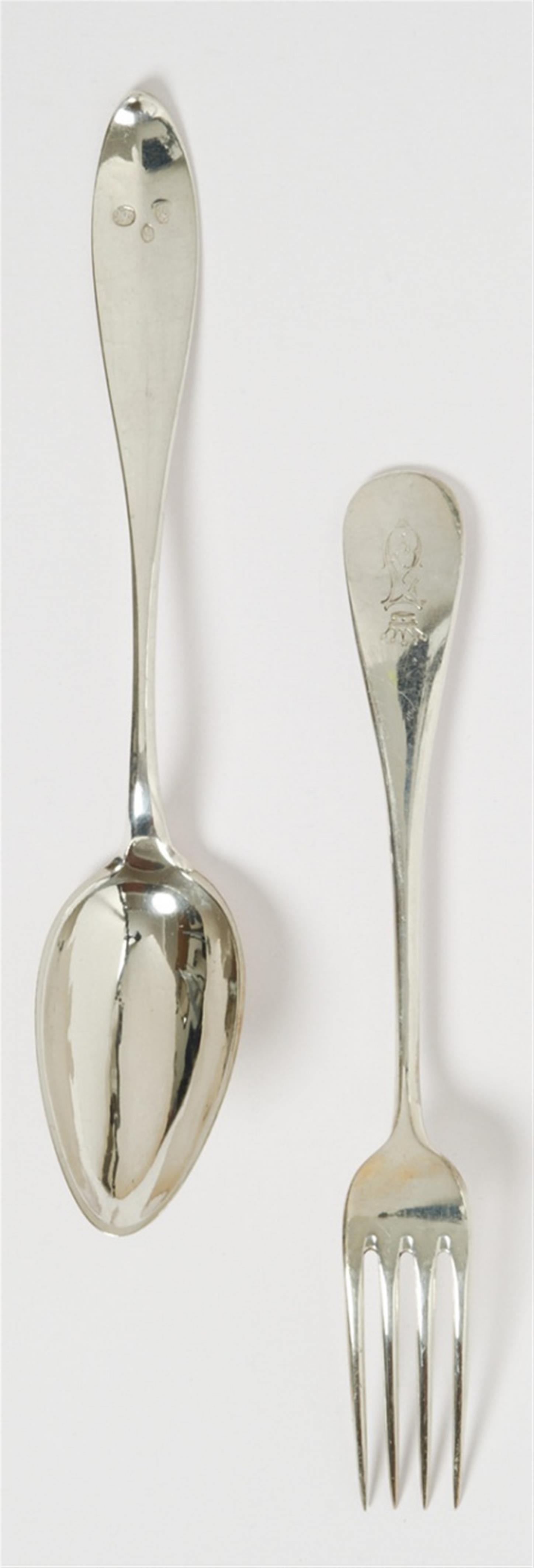 A Vienna silver cutlery set made for the Counts of Jenko - image-2