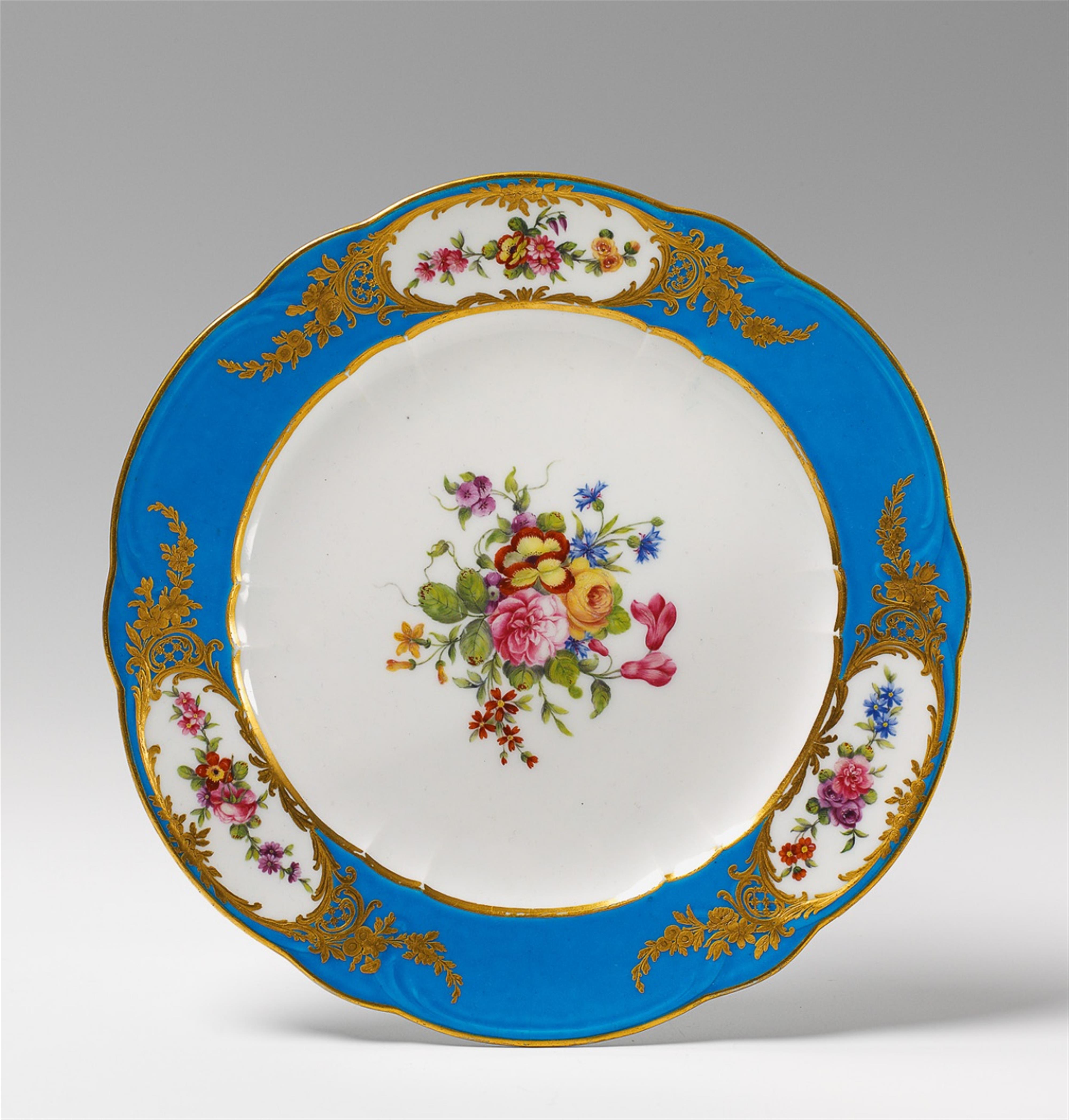 A Vincennes or Sèvres soft paste porcelain plate. - image-1