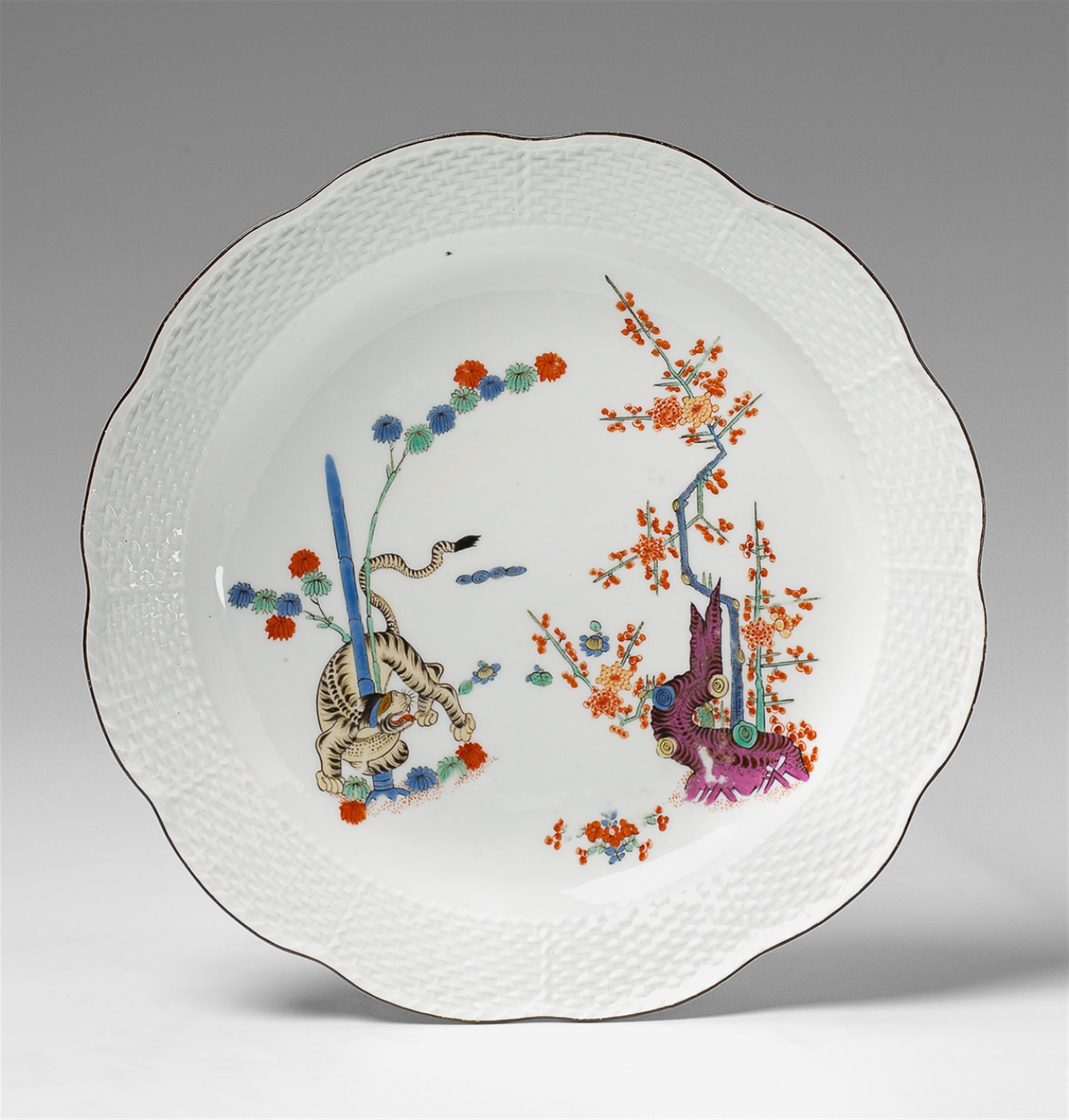 A Meissen porcelain plate with yellow lion kakiemon style decor. - image-1