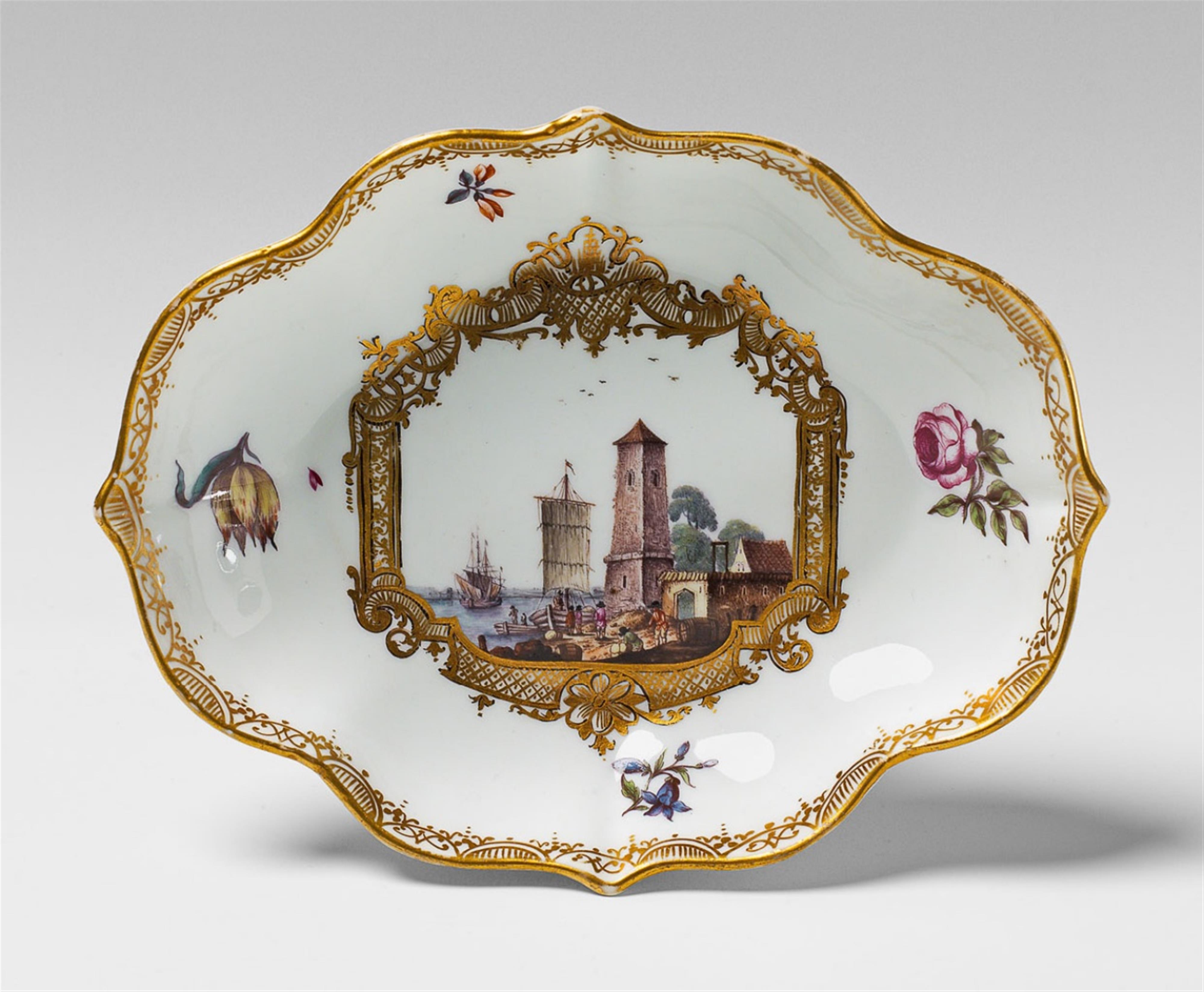 A Meissen porcelain dish with a finely painted harbour scene. - image-1