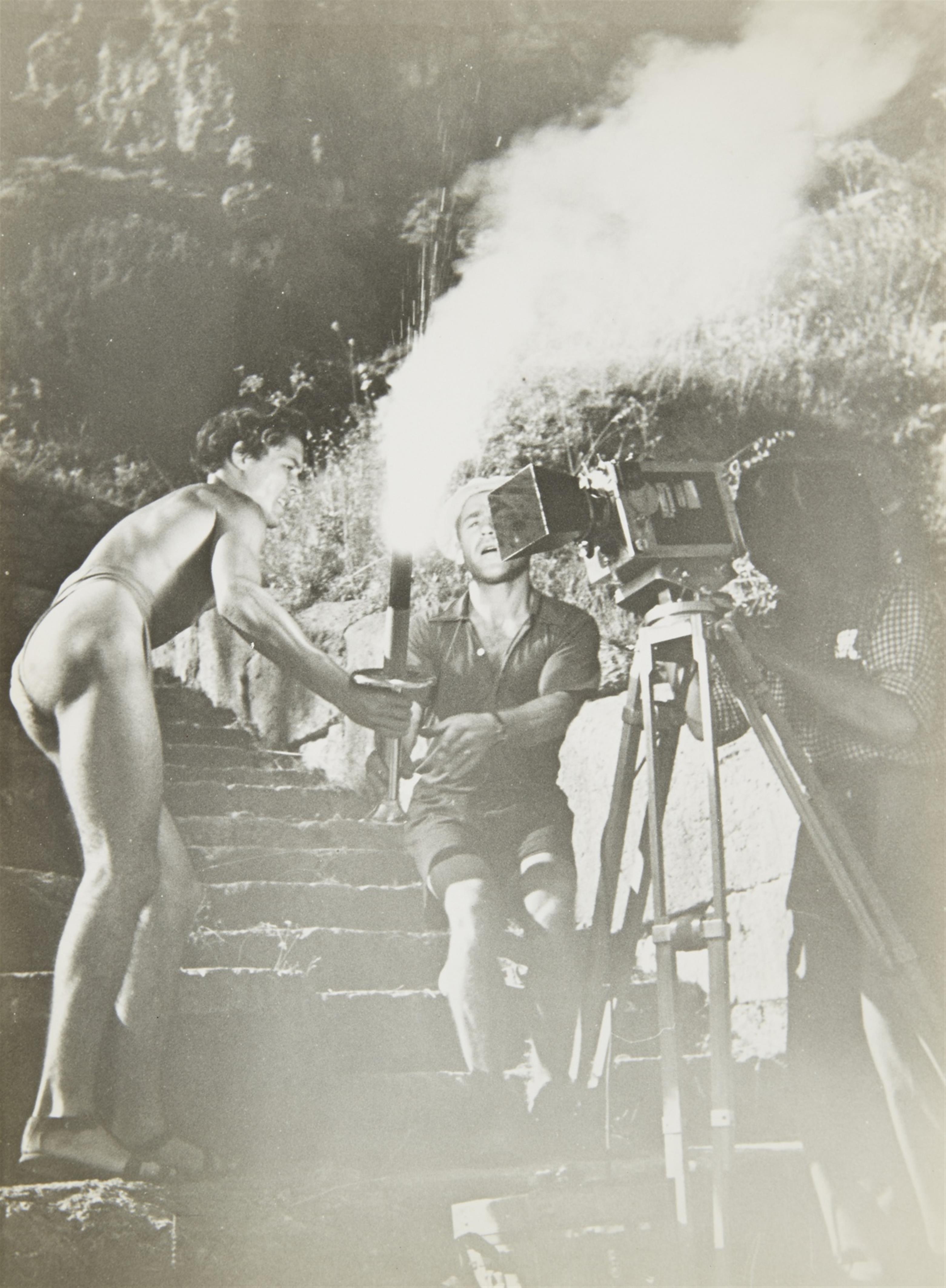 Diverse Photographen - Leni Riefenstahl beim Dreh des "Olympia"-Films (Leni Riefenstahl during the filming of "Olympia") - image-7