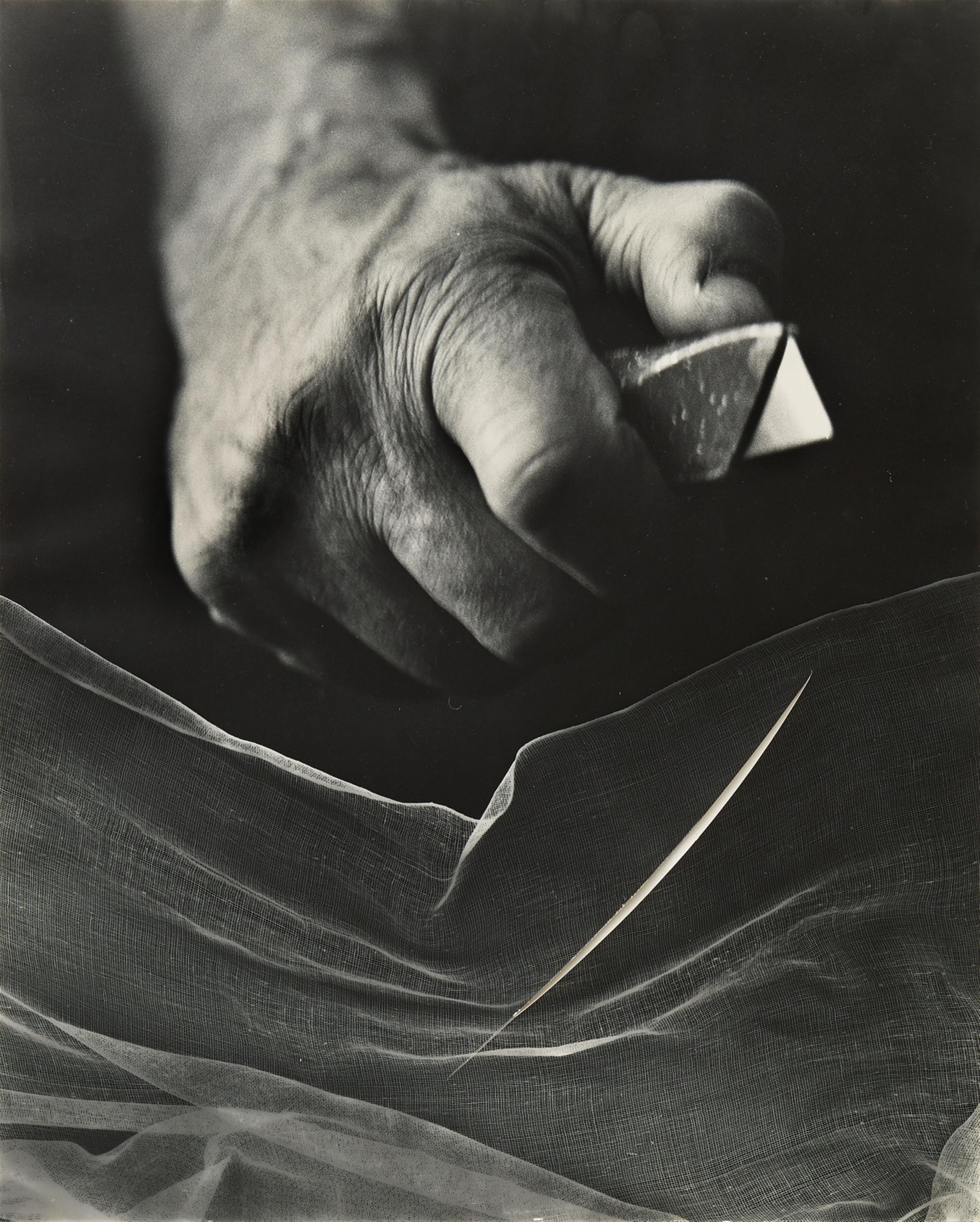 Lucio Fontana
Lothar Wolleh - Ohne Titel - image-1