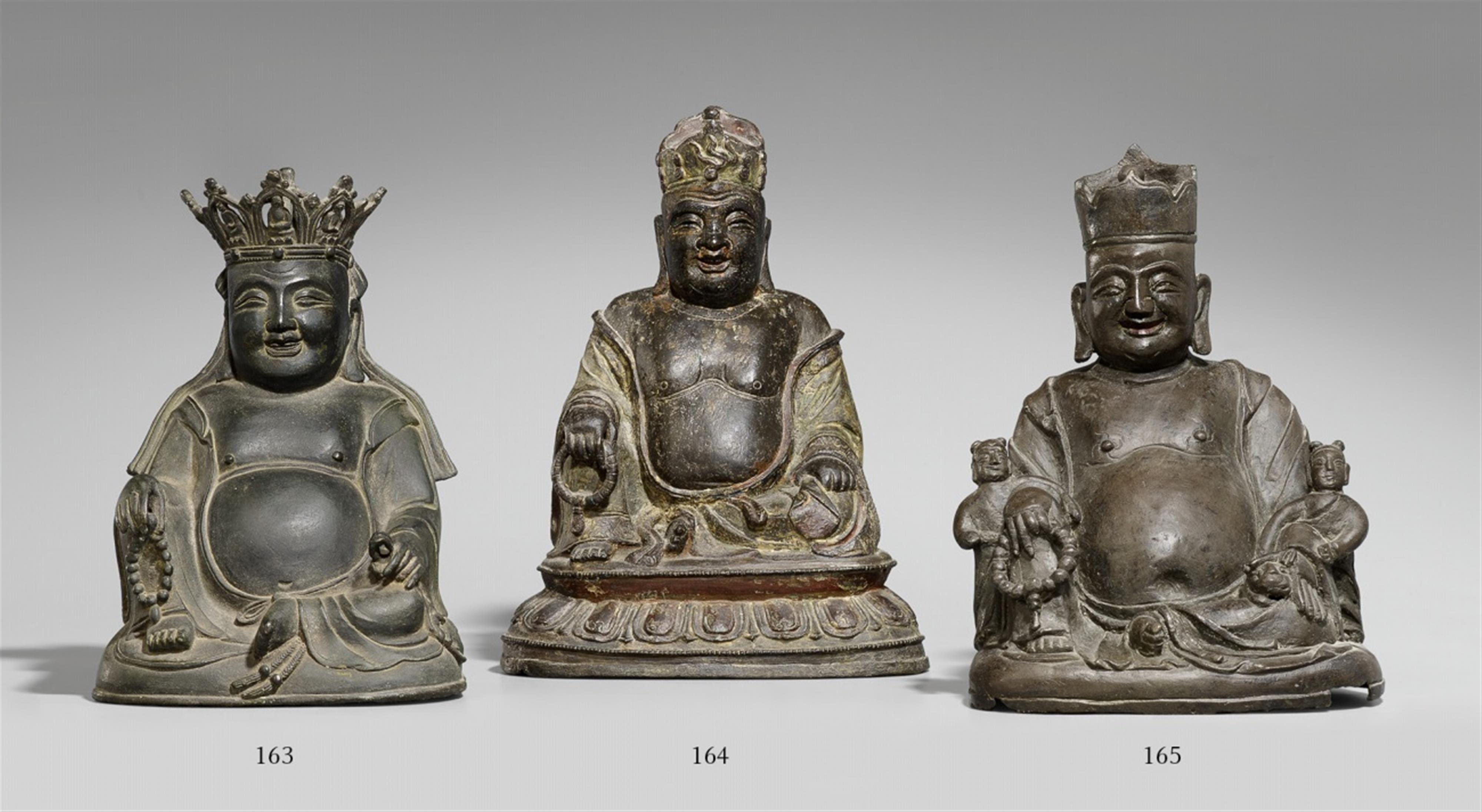 A bronze figure of Milefo, also called Budai. Late Ming dynasty - image-1